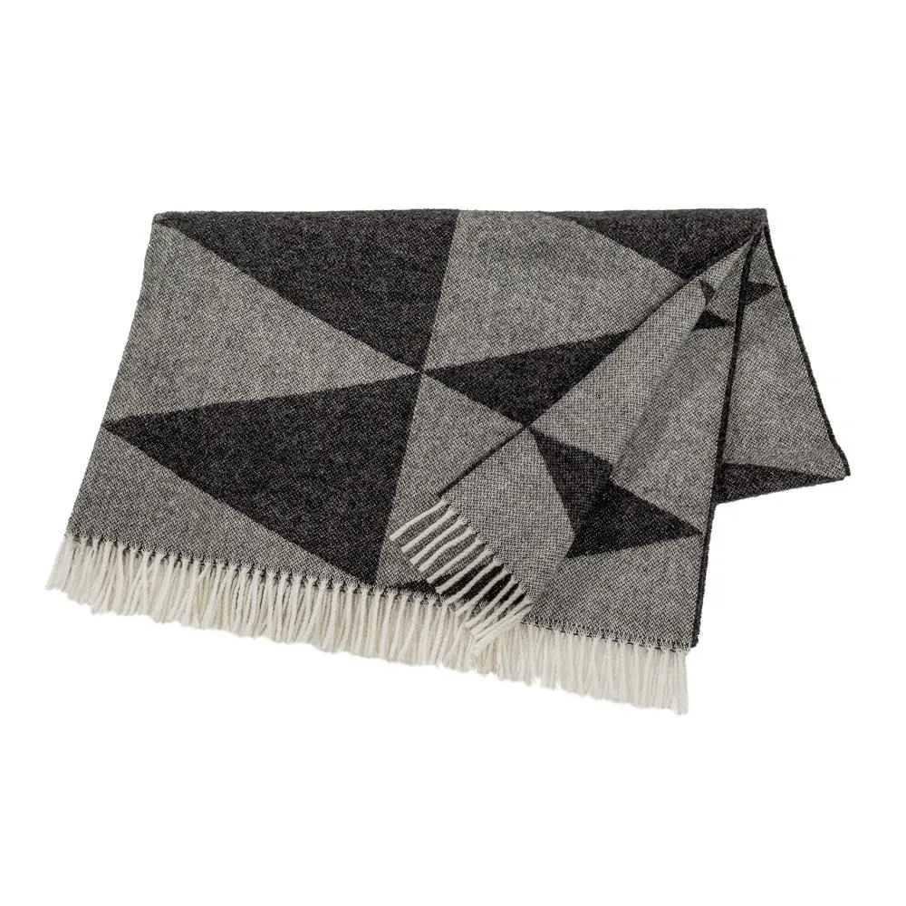 Scandi Living Rime wool throw charcoal | Scandinavian Design | Wool blankets & throws | Black