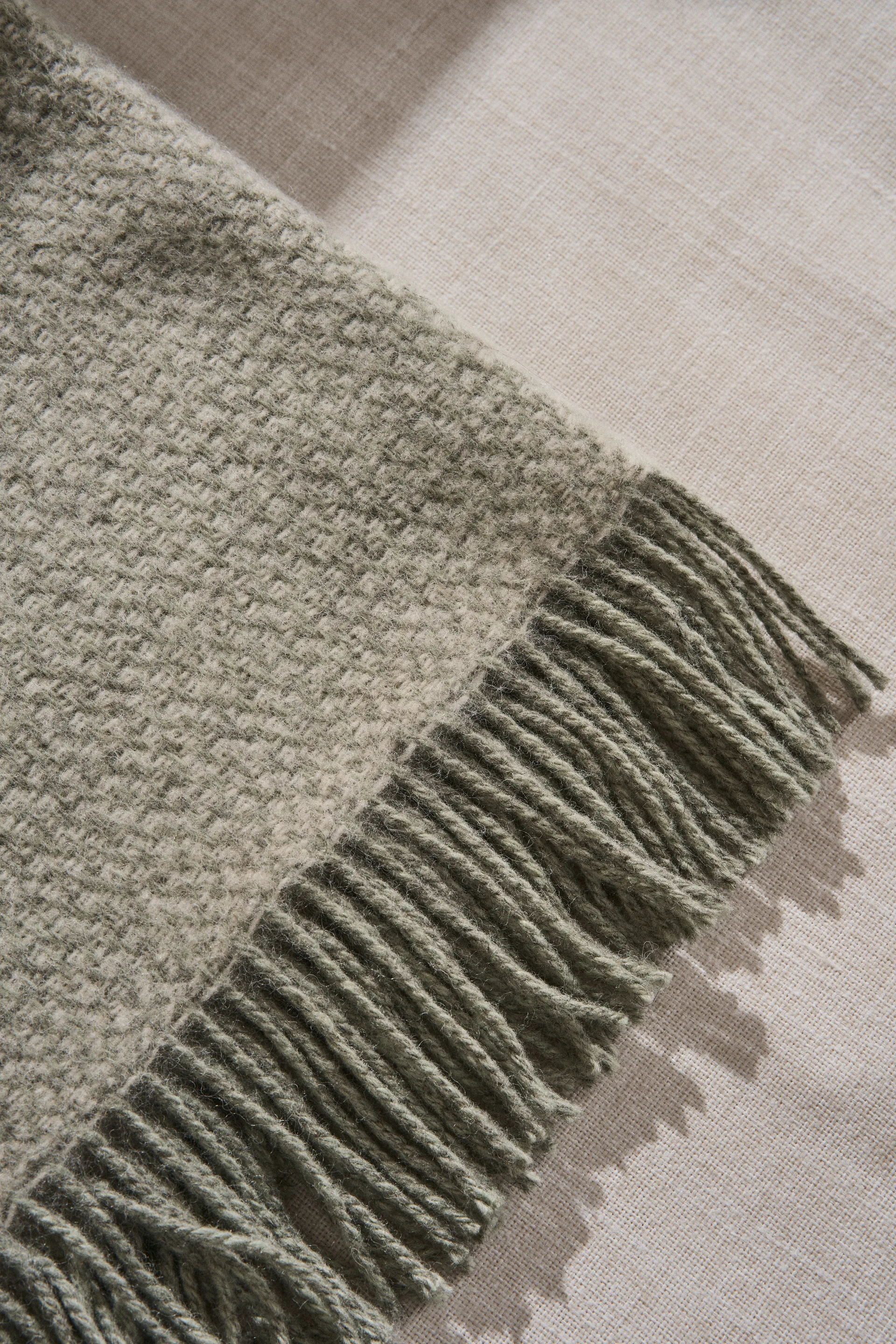 Sandstone wool throw 130x180 cm, Sage Melange Scandi Living