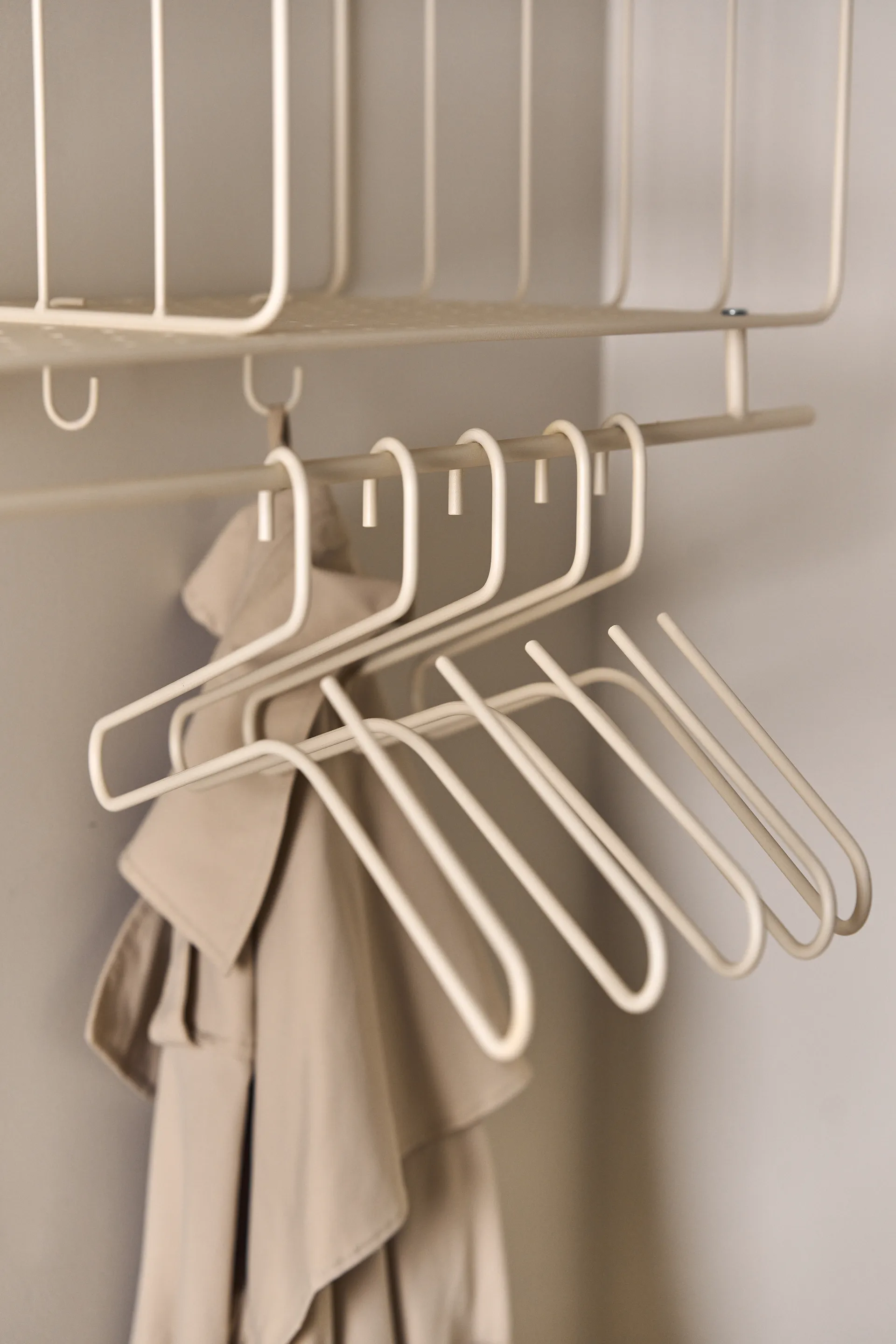 Smooth hanger 5-pack, Beige Scandi Living