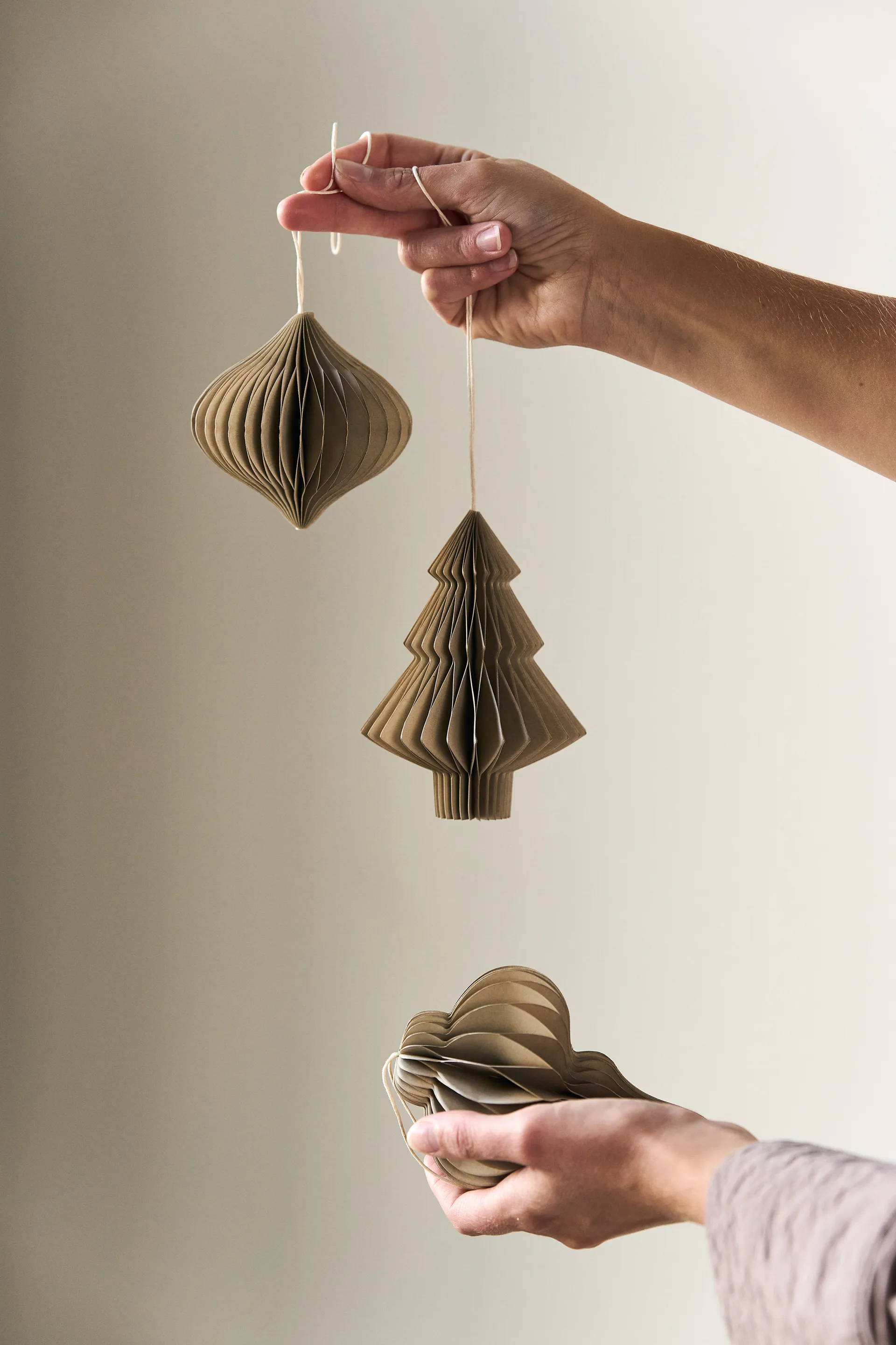 Spira baubles 4-pack, Natural Scandi Living