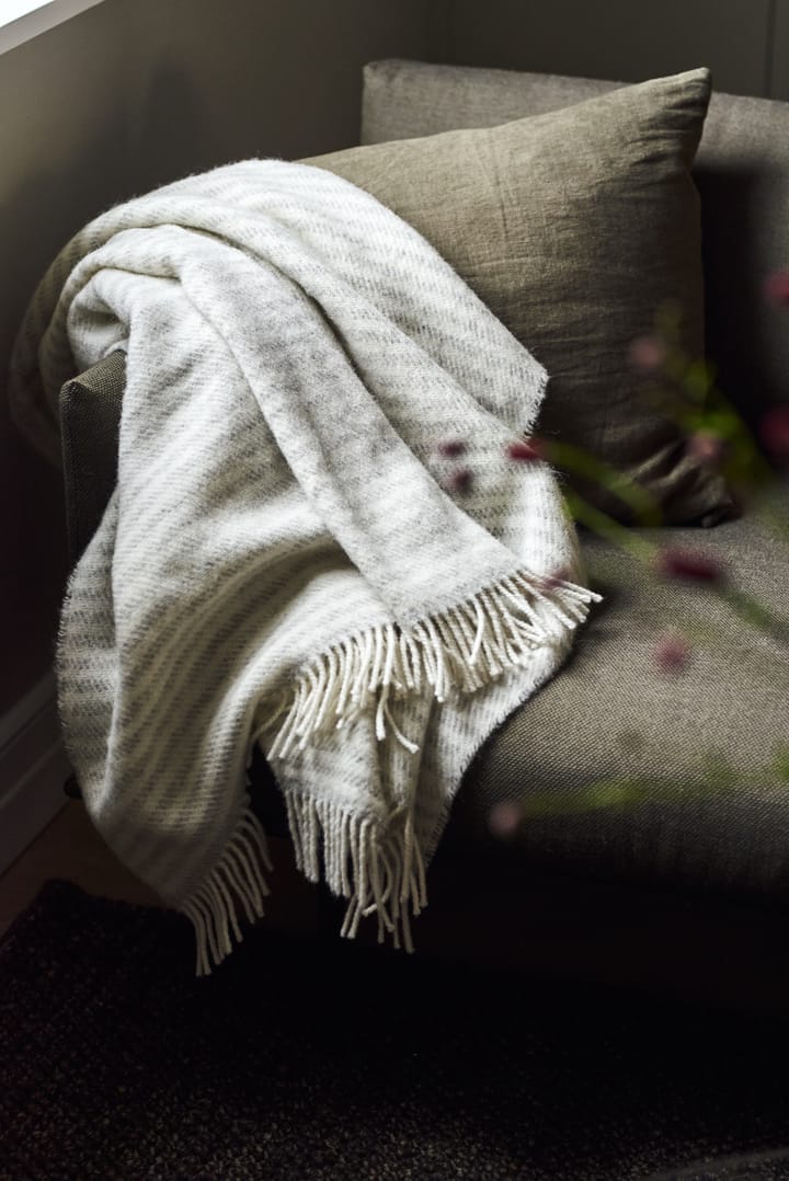 Tidal wool throw 130x180 cm - Light grey - Scandi Living