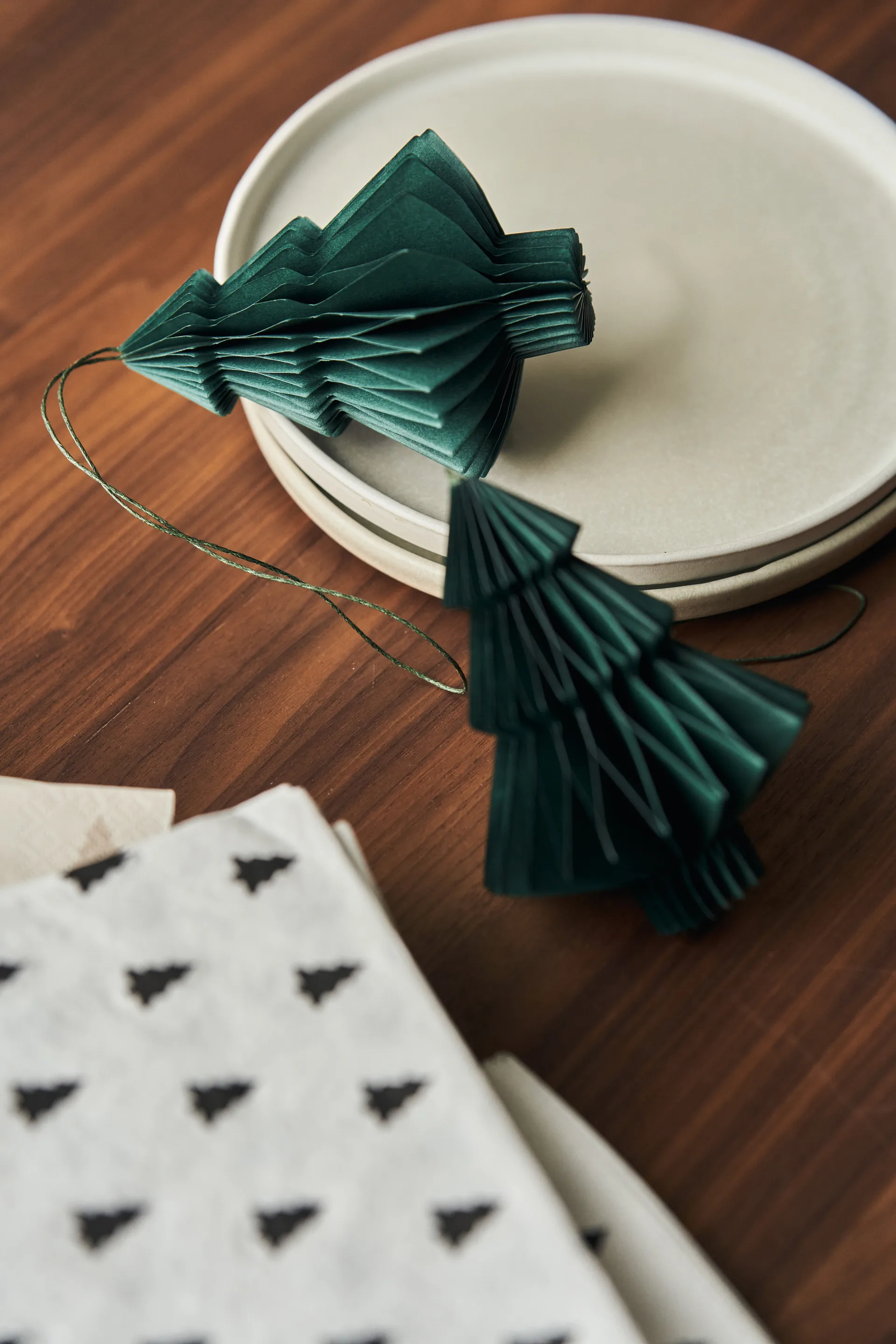 Tree baubles 4-pack, Forest Green Scandi Living