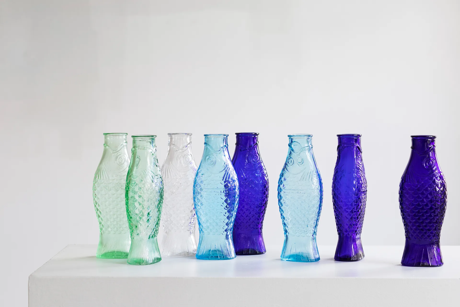 Fish & Fish glass bottle 85 cl, Cobalt blue Serax