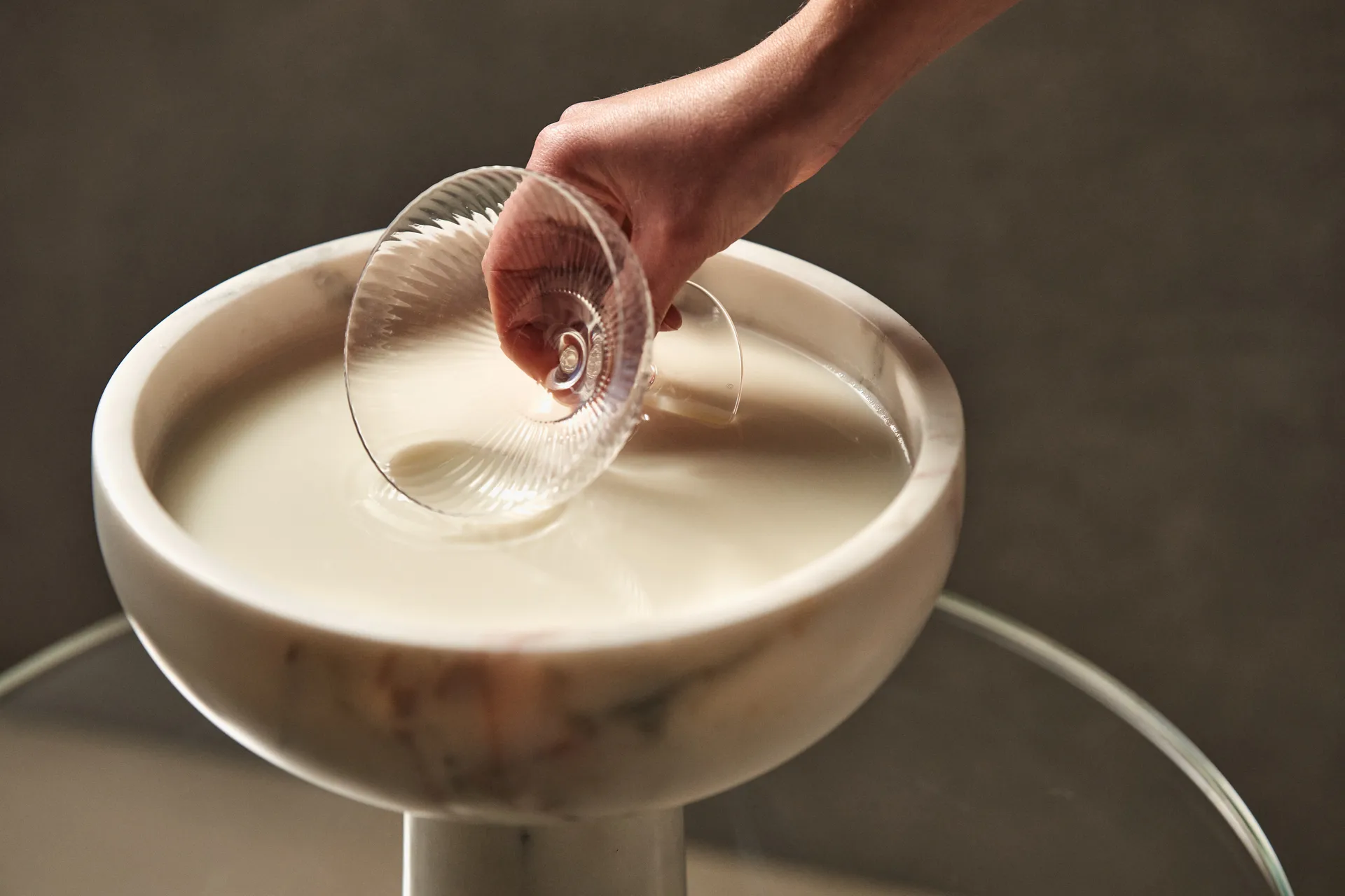 Inku champagne coupe glass 15 cl, Clear Serax