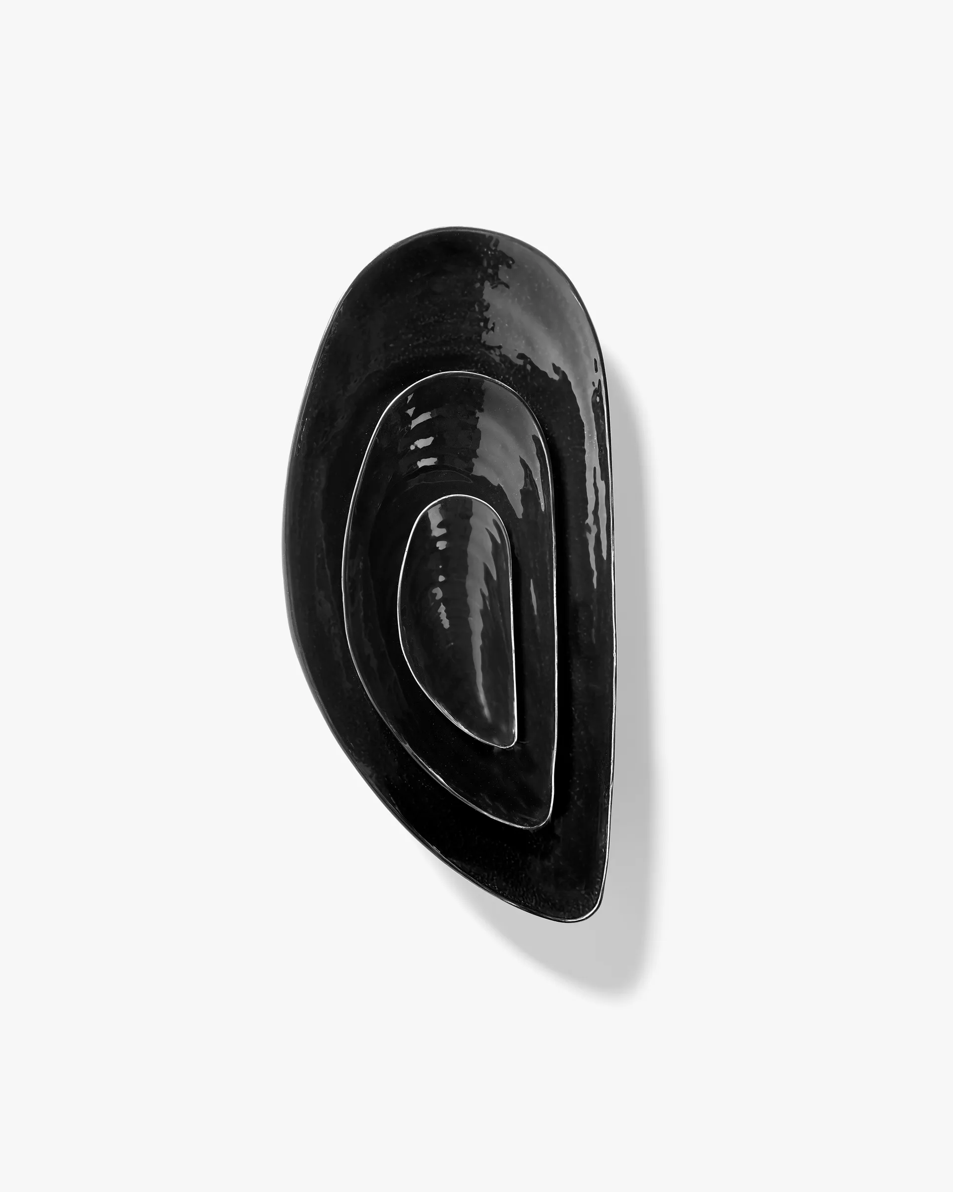 Les Objets Mouleversants Marcel bowl M 14x30.5 cm, Black Serax