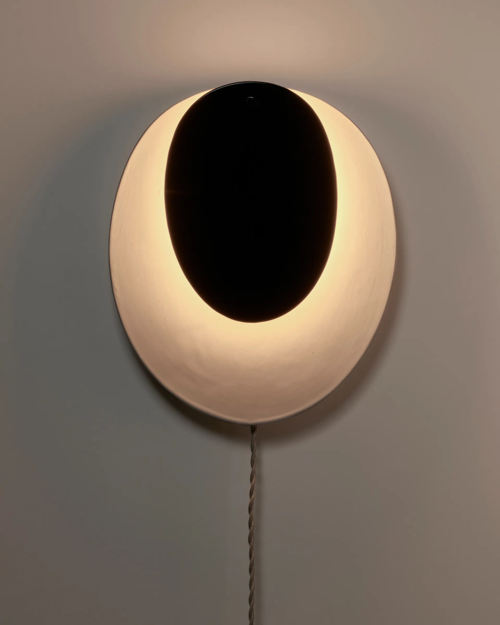 Nebula 02 wall lamp, White-black Serax