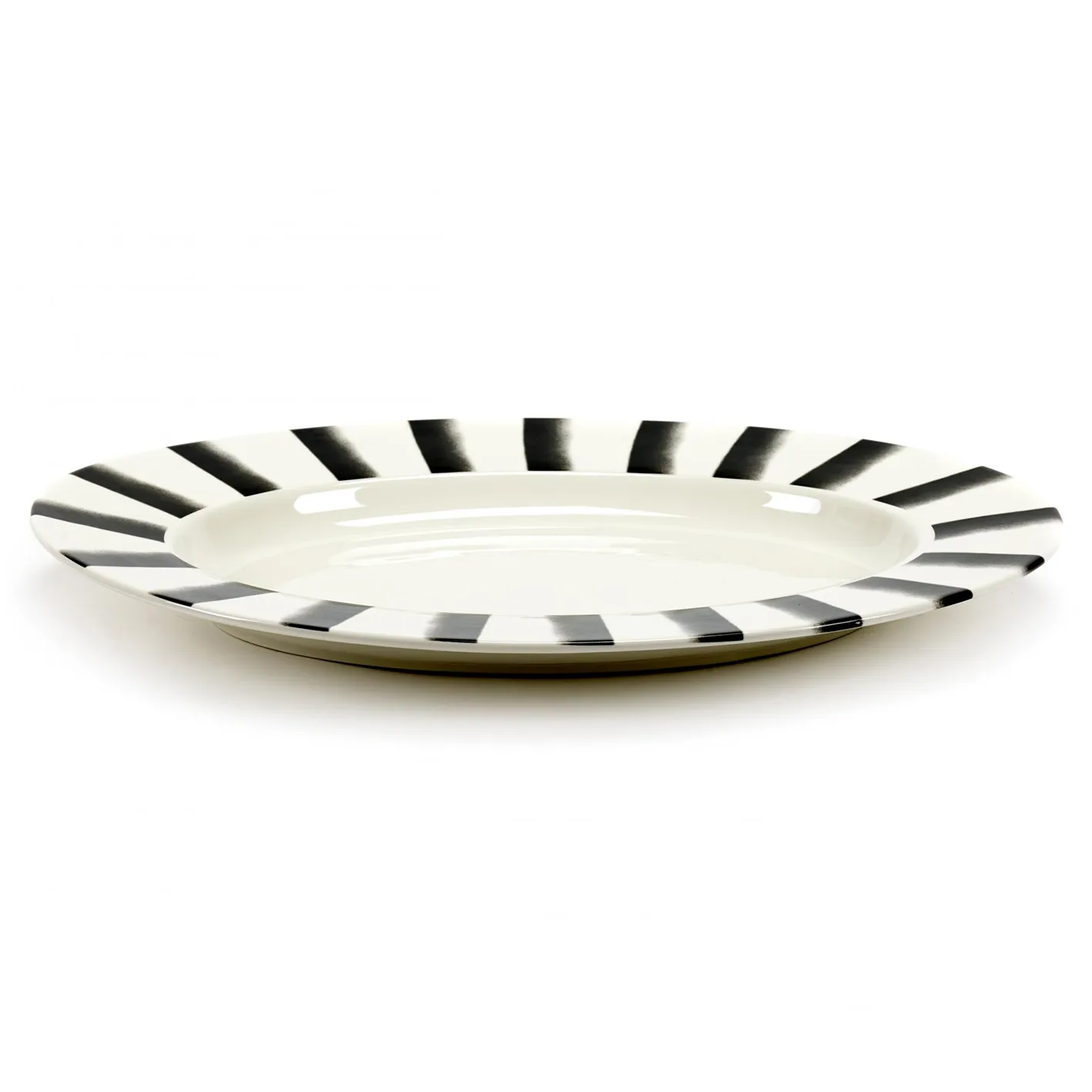 Pasta & Pasta oval serving saucer XL, lines Serax