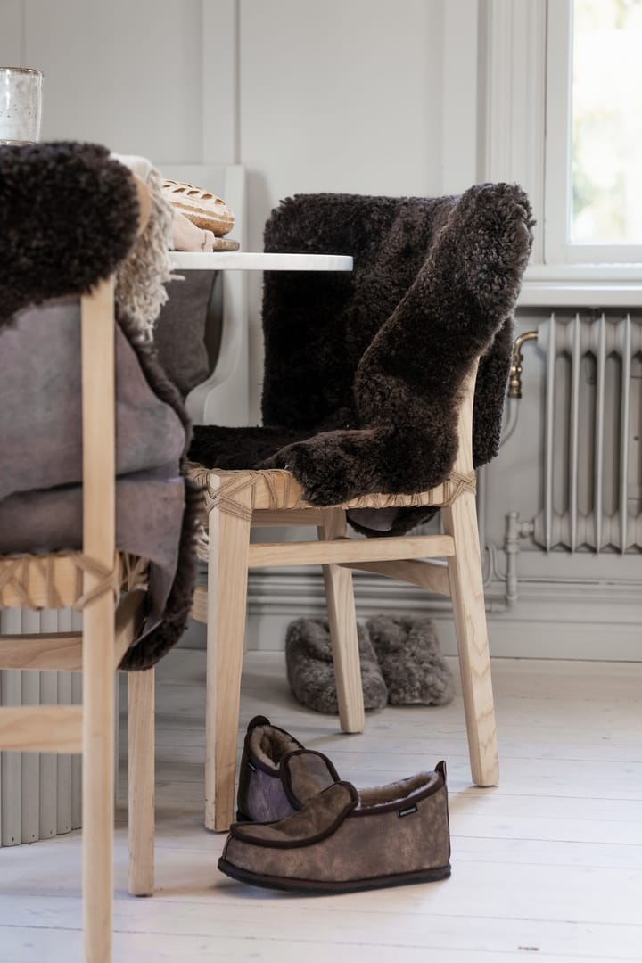 Shepherd sheepskin Ella - dark brown - Shepherd of Sweden