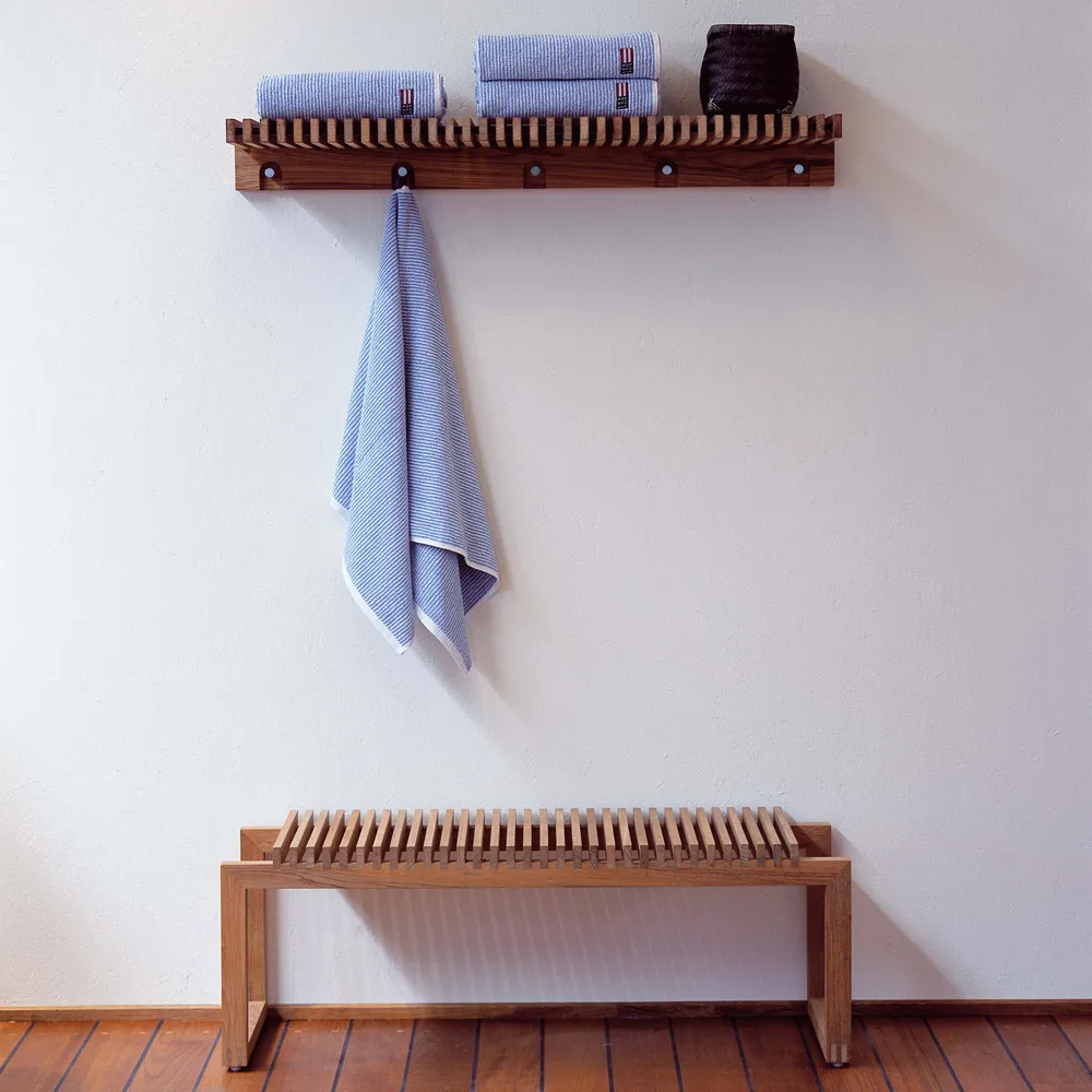 Cutter Wardrobe coat rack with shelf, Teak Skagerak