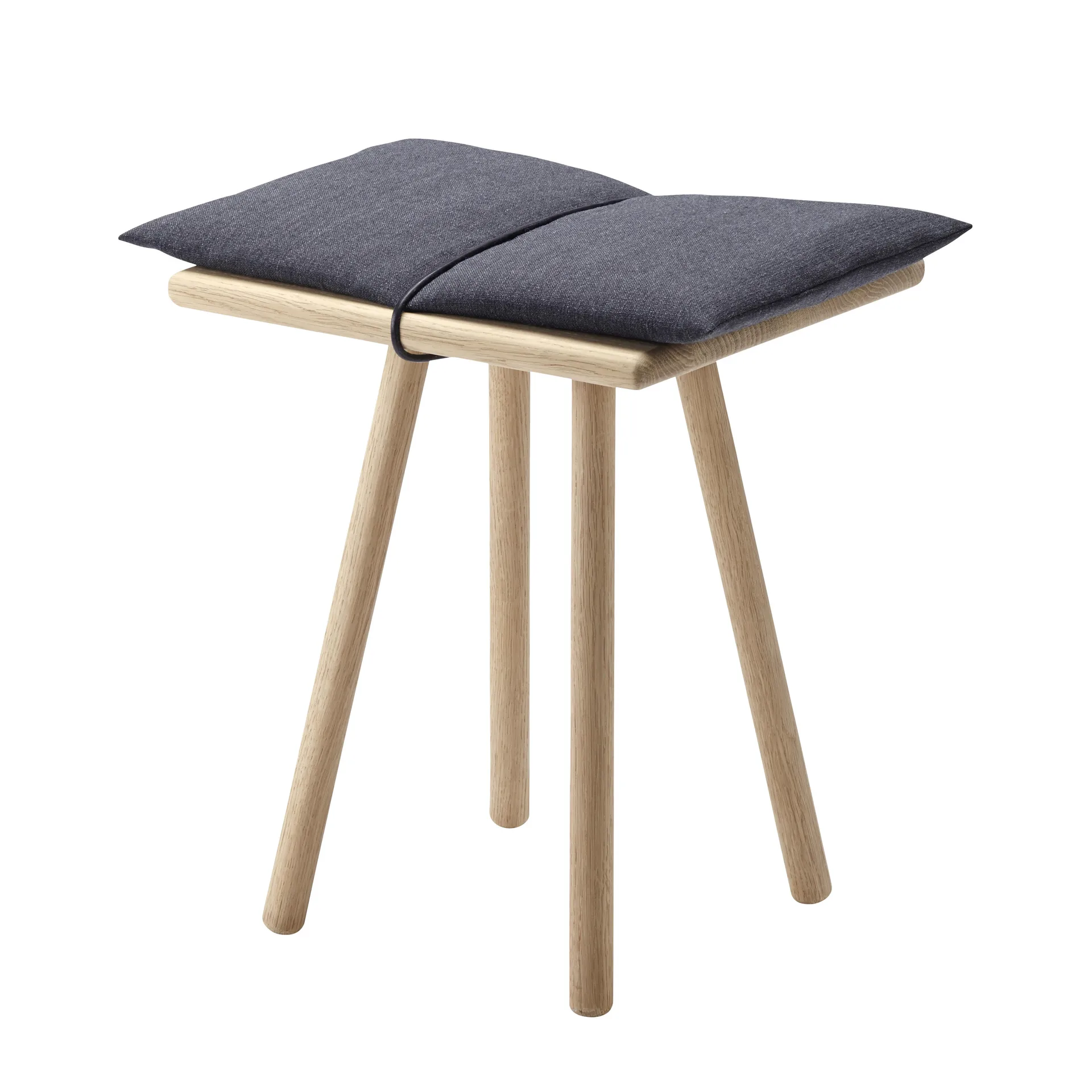 Georg stool, oak Skagerak