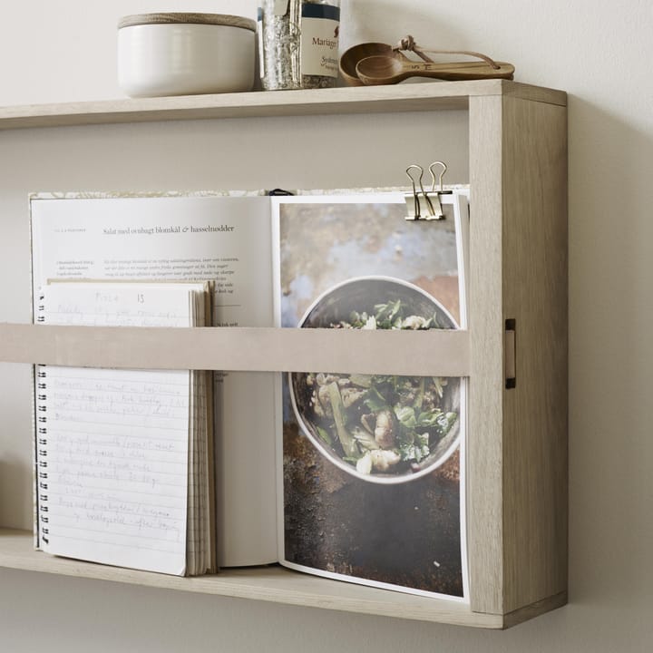 Norr magazine holder, oak Skagerak