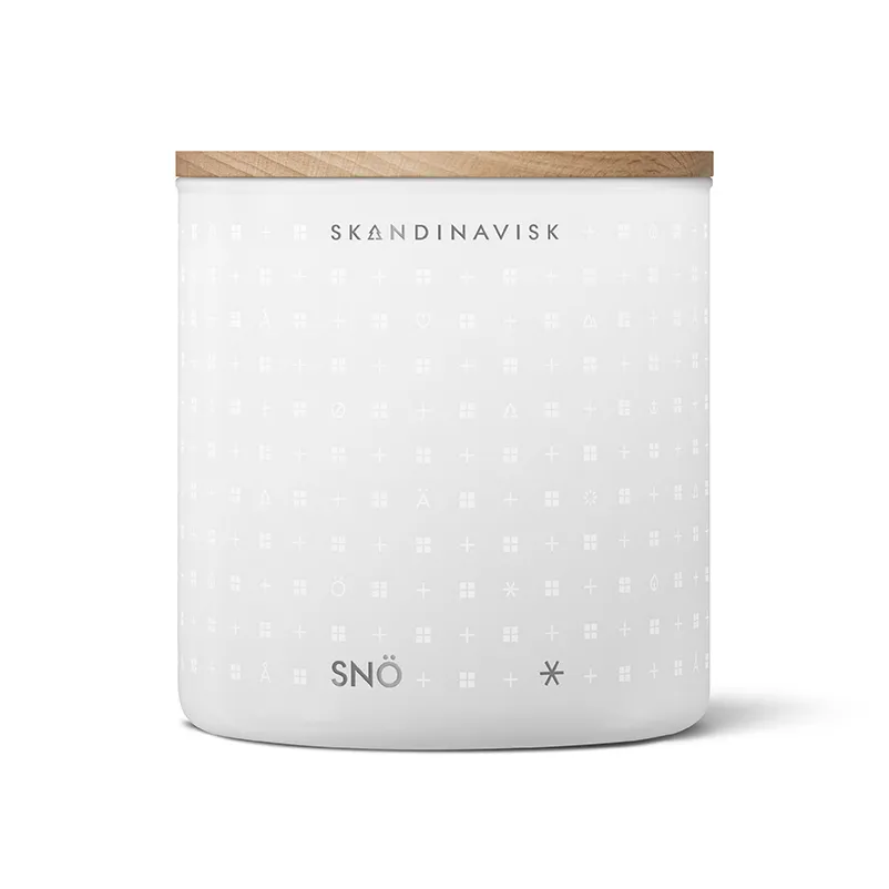 Snö scented candle, 400 g Skandinavisk