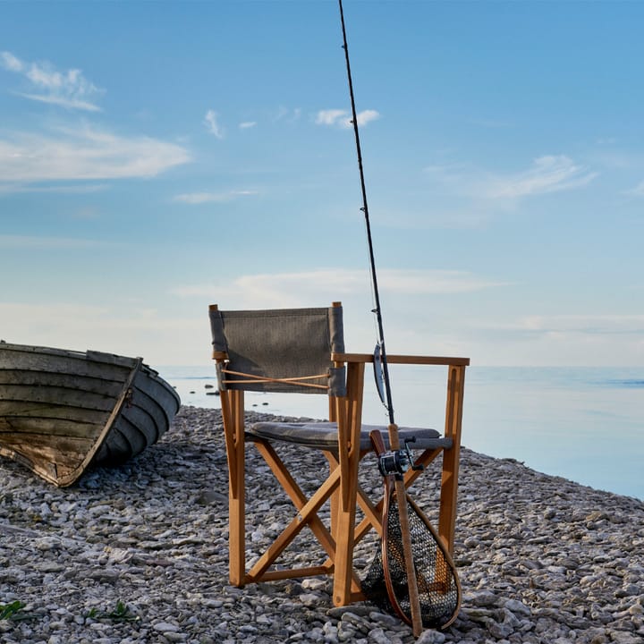 Kryss Dining armchair, Agora Nautic white, teak Skargaarden