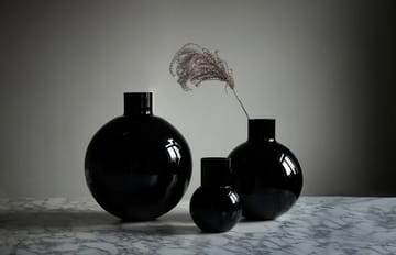 Pallo vase - Black 20 cm - Skrufs Glasbruk