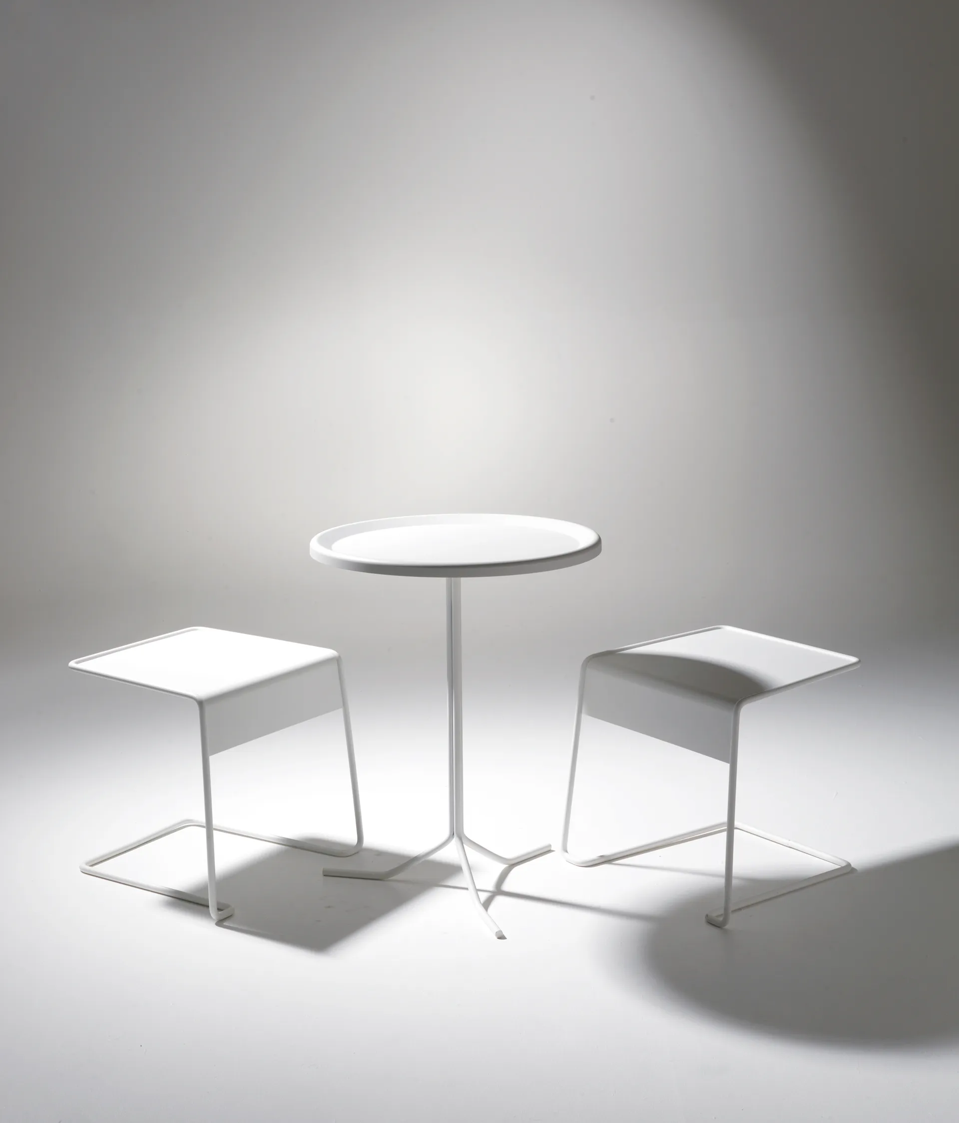Bong stool, White SMD Design