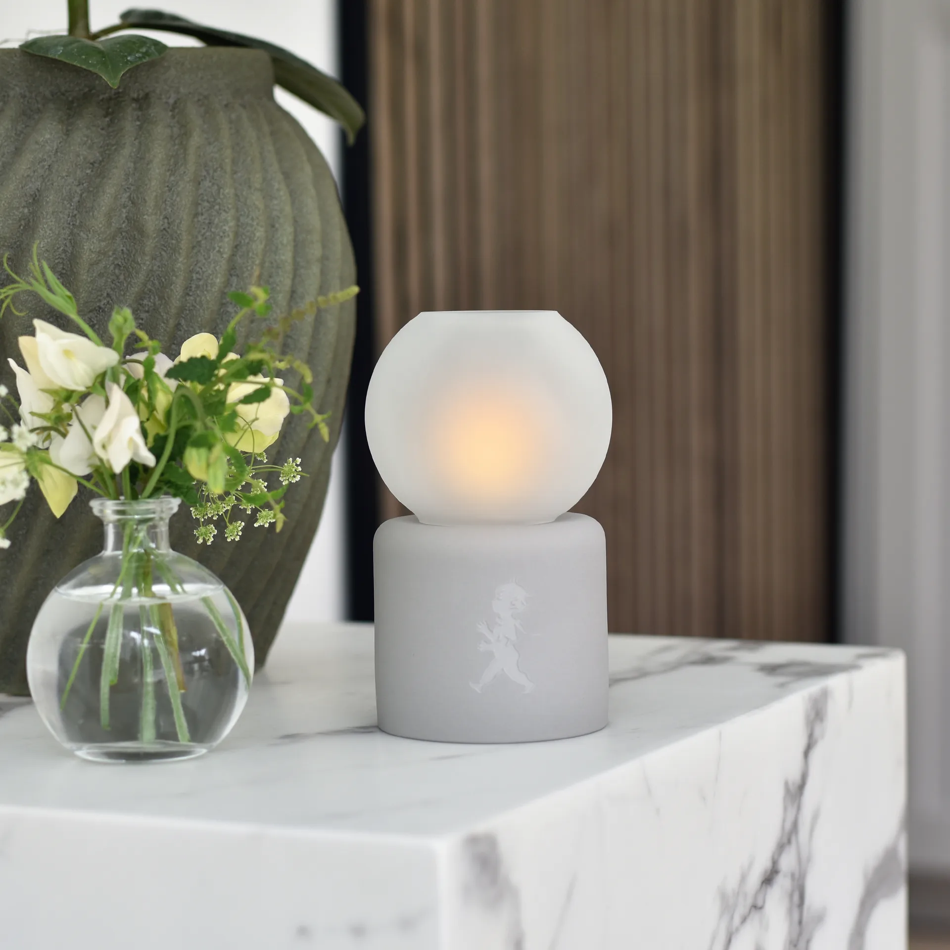 Globe tealight holder Ø9.5x17 cm, Light grey Solstickan Design