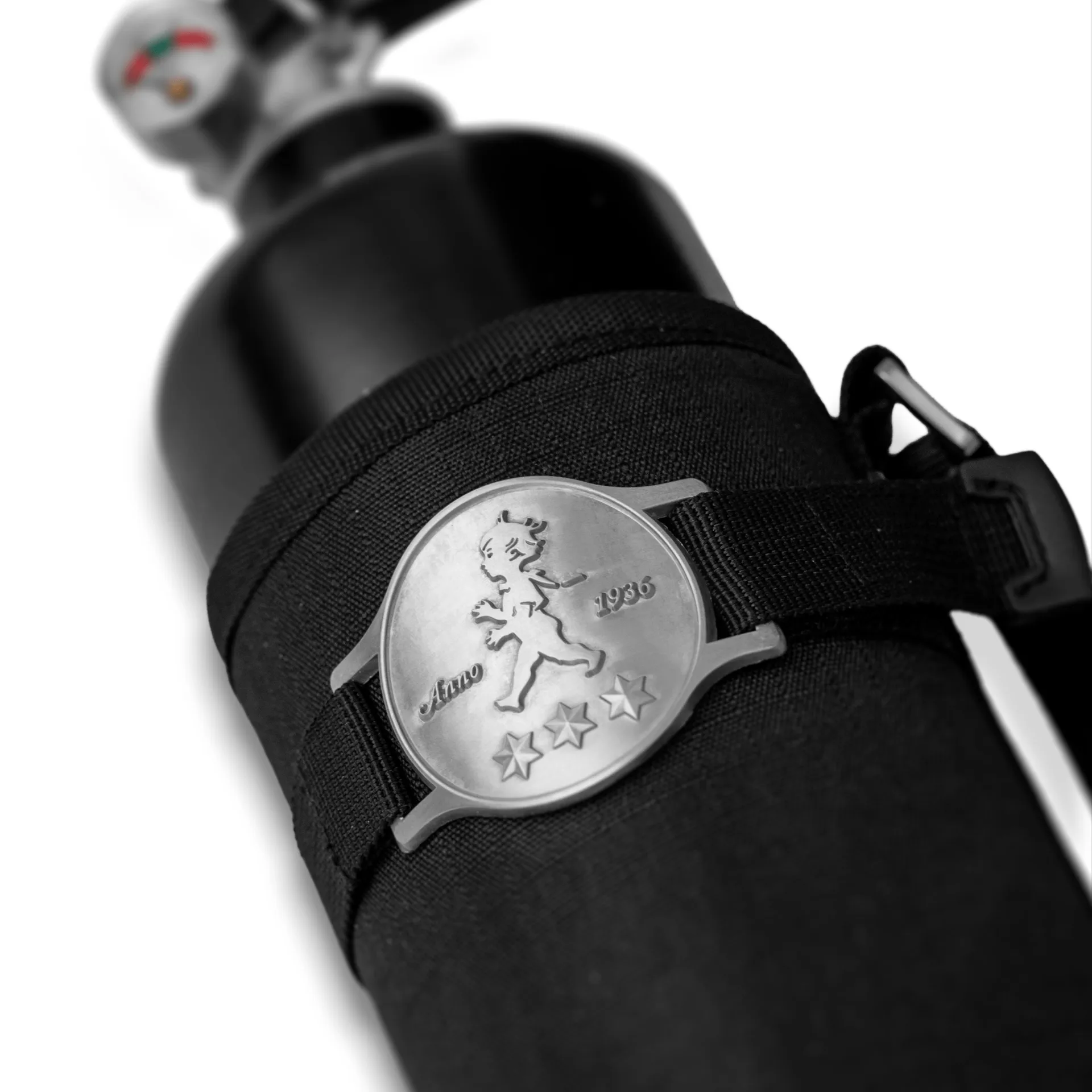 Solstickan fire extinguisher 1 kg, Outdoor edition, Black Solstickan Design