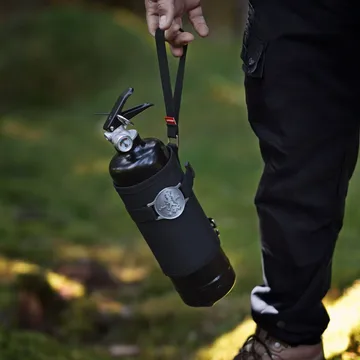 Solstickan fire extinguisher 1 kg, Outdoor edition - Black - Solstickan Design
