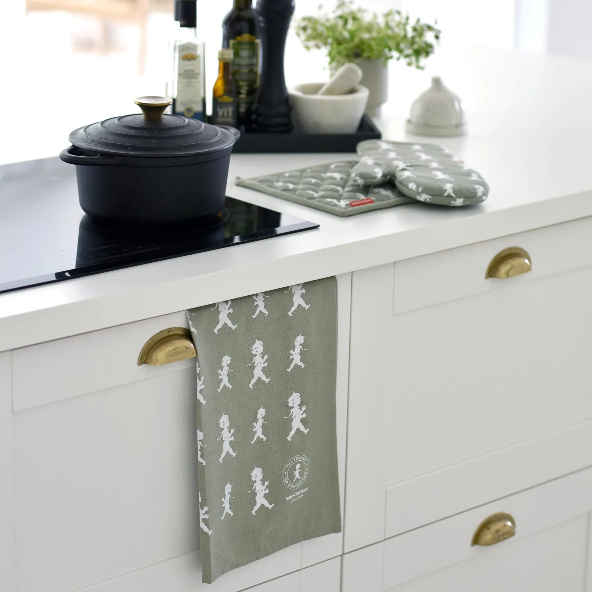 Solstickan tea towel 50x70 cm, Green-white Solstickan Design