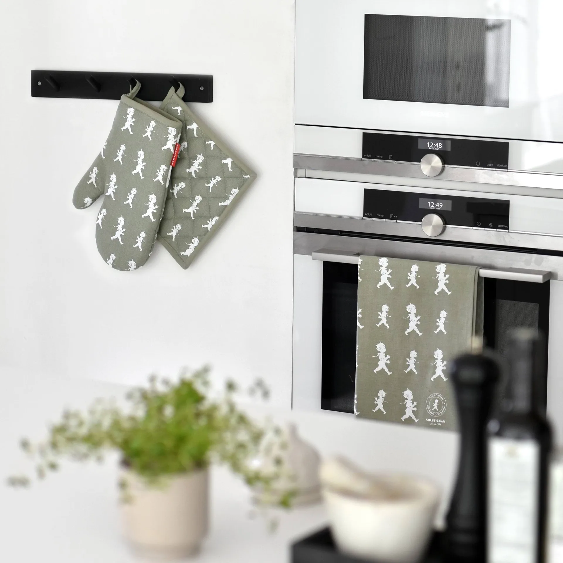 Solstickan tea towel 50x70 cm, Green-white Solstickan Design