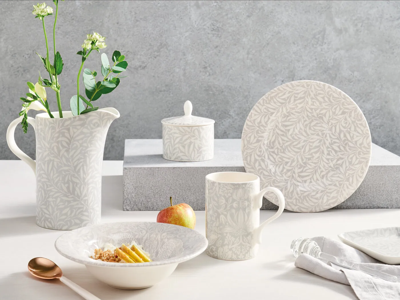 Strawberry Thief bowl Ø19 cm, Grey Spode