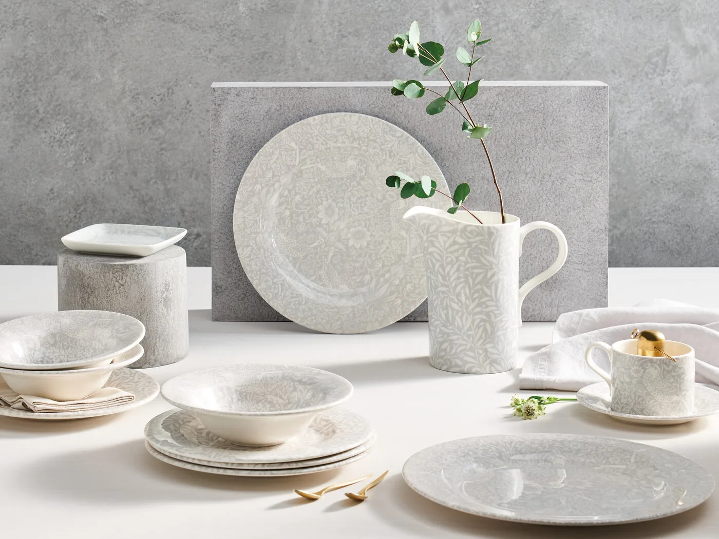 Strawberry Thief bowl Ø19 cm, Grey Spode