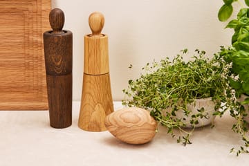 Mrs Salt salt mill - Light oak - Spring Copenhagen