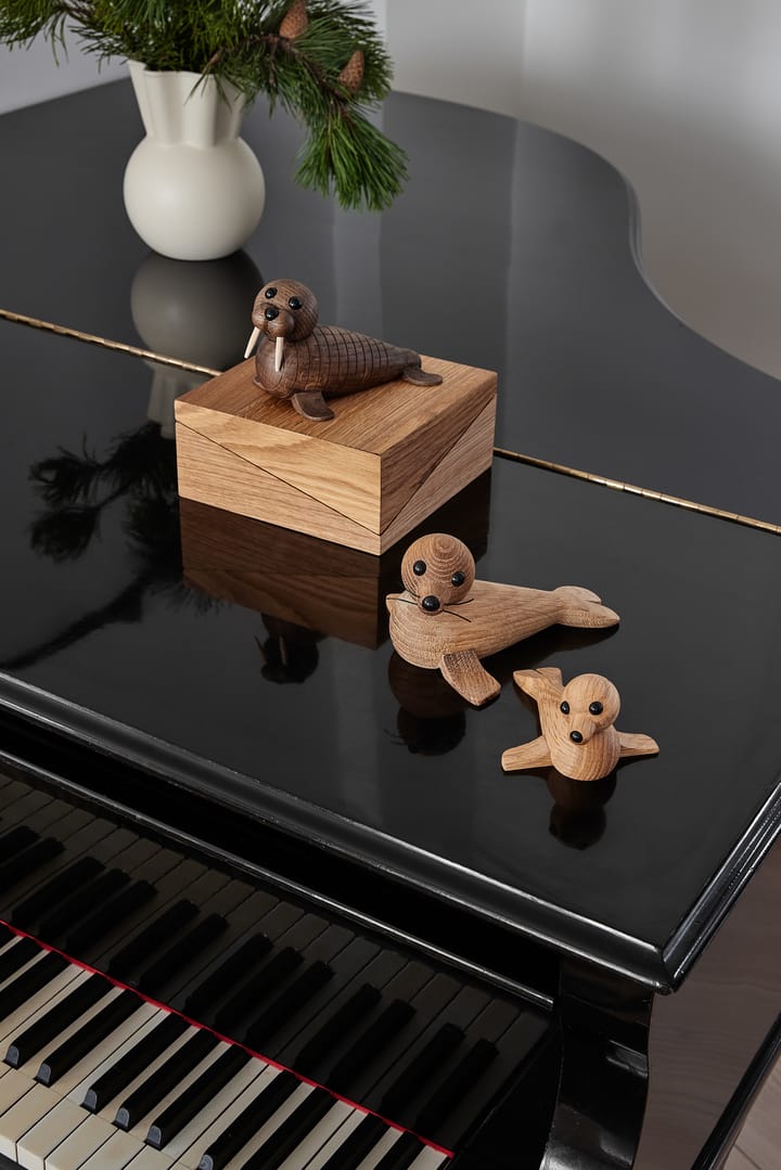 Wally walrus decoration - Oak - Spring Copenhagen