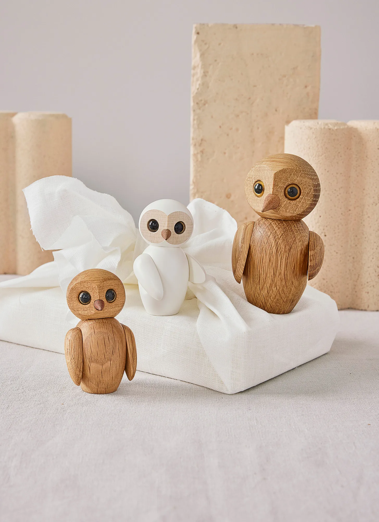 Wise owl decoration 7 cm, White Spring Copenhagen