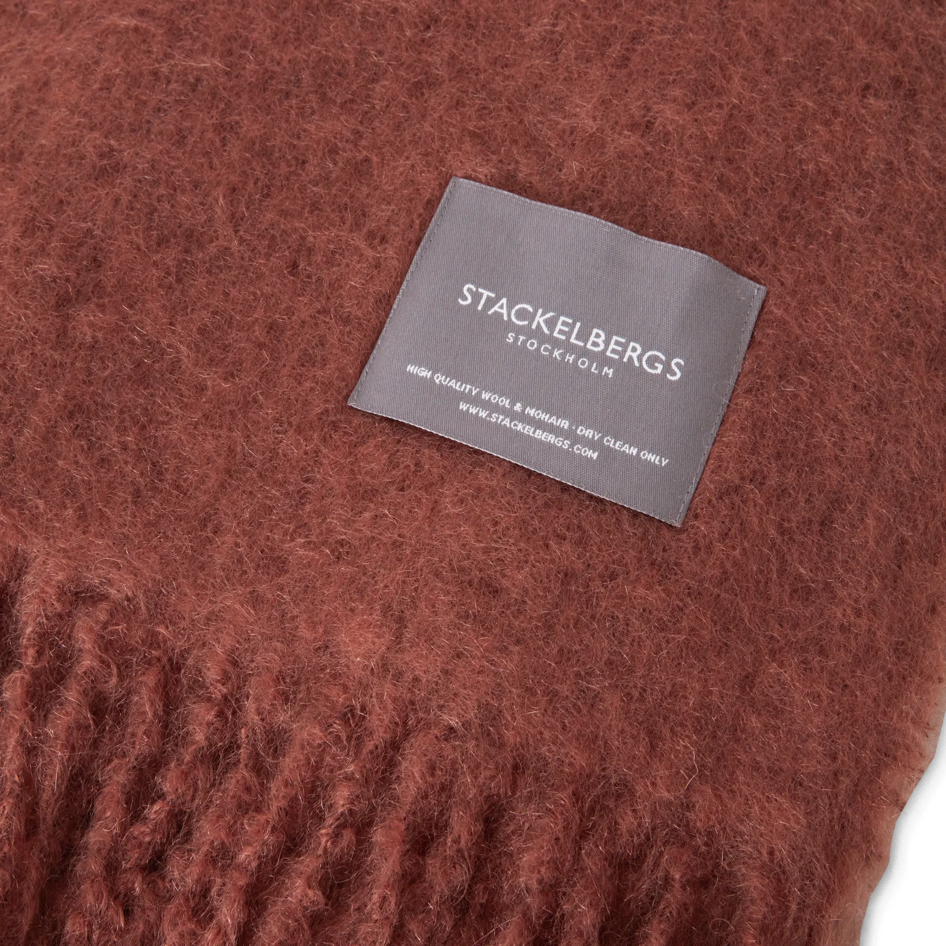Mohair throw, Mahogny Stackelbergs