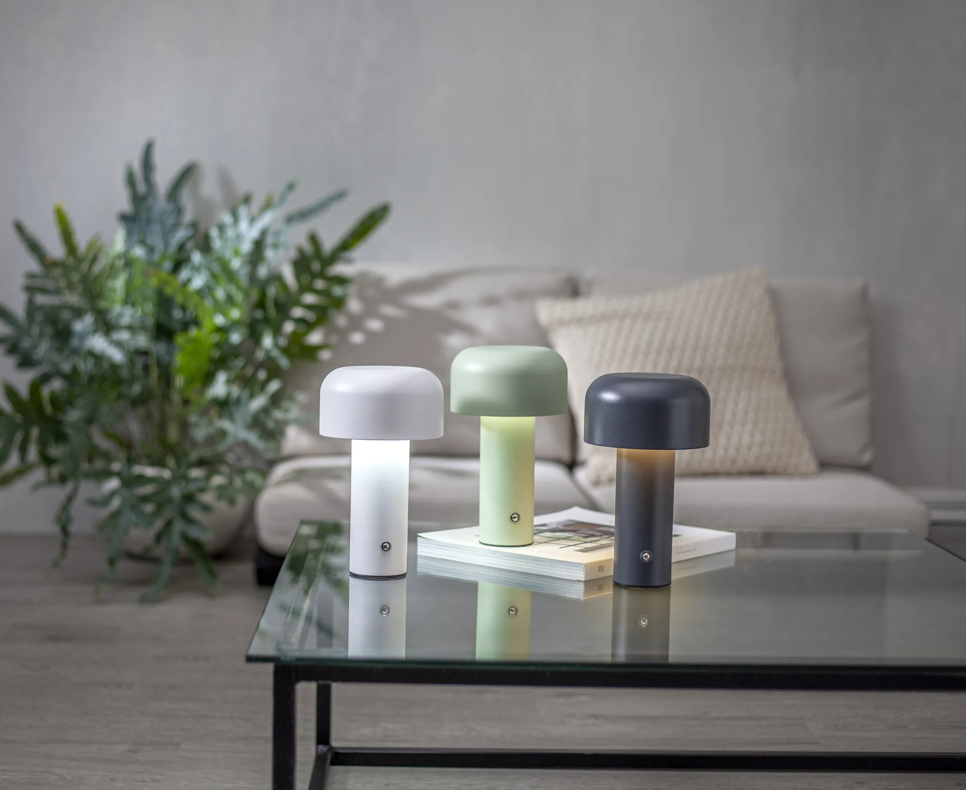 Bobby portable table lamp, White Star Trading