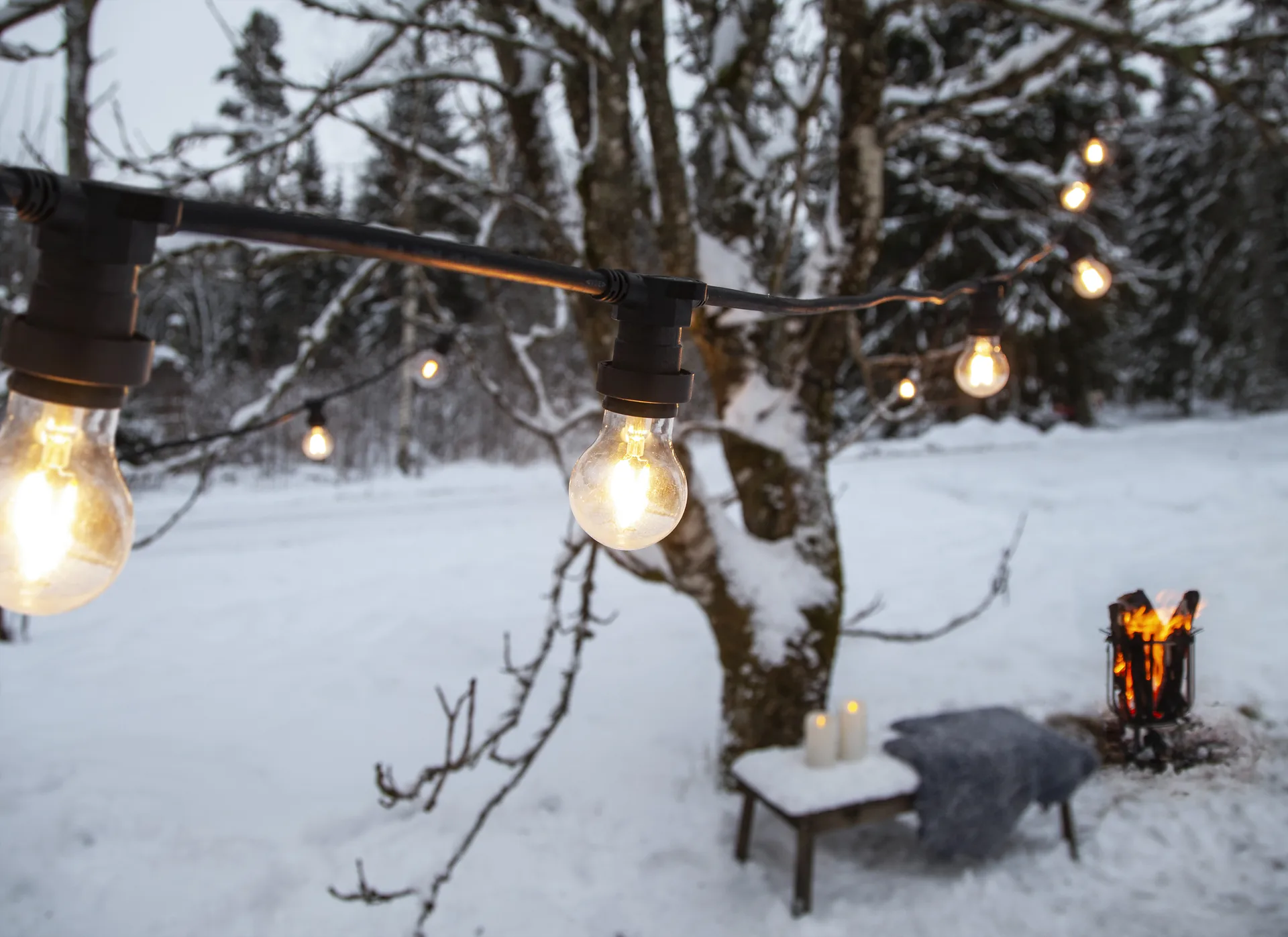 Connecta light string E27 7.35 m, Black Star Trading