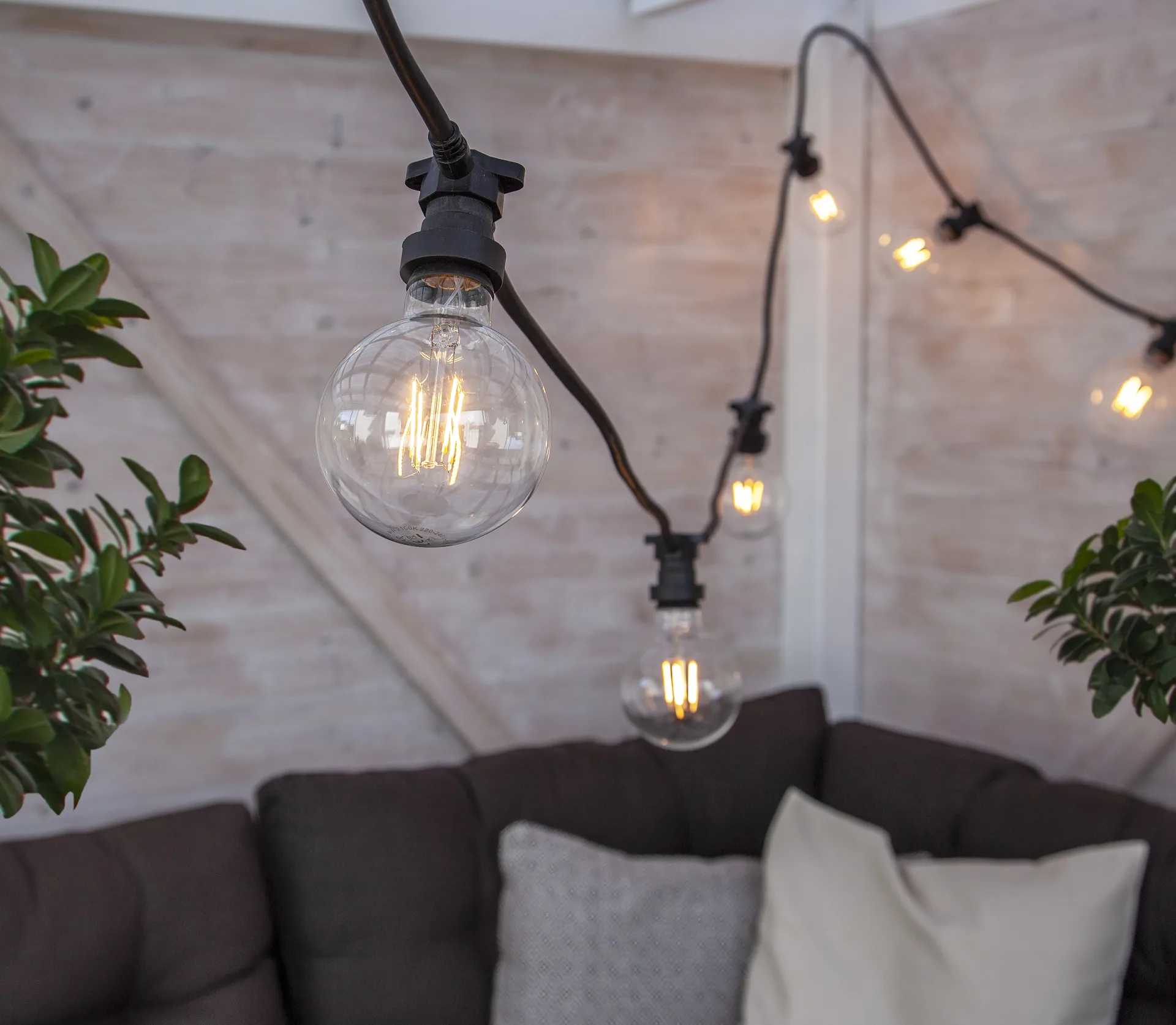 Star trading light source E27 G95 outdoor, Warm white, 70lm Star Trading