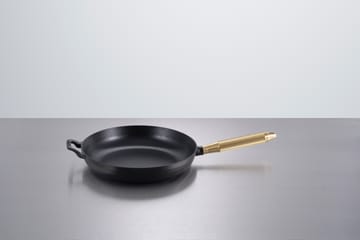 Buster & Punch cast iron frying pan black Ø28 cm - Brass handle - STAUB