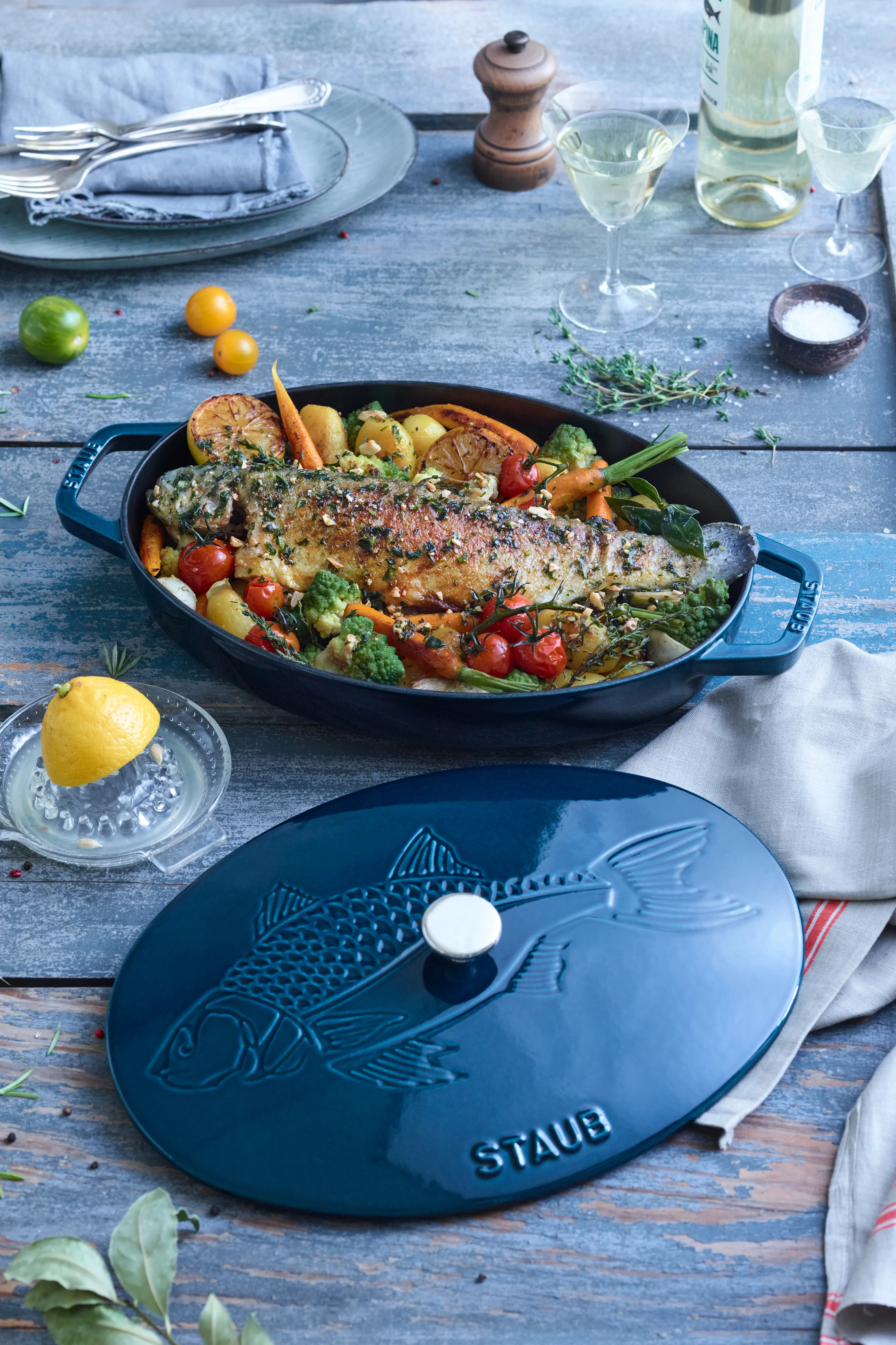 STAUB オーバル23 ラメール La Mer oval casserole dish - three layered enamel from STAUB