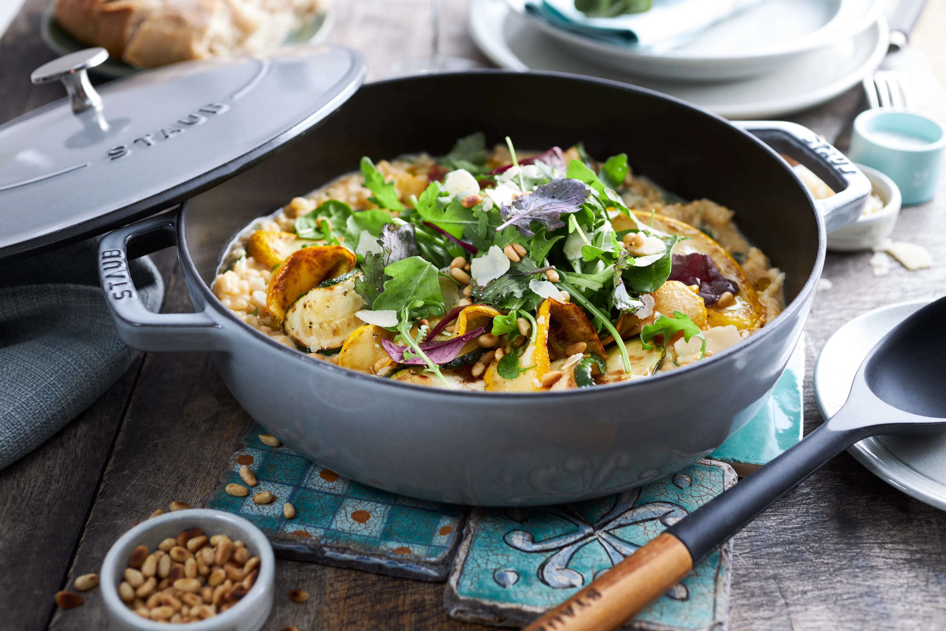 Staub Chistera braiser cast iron Ø24 cm from STAUB - NordicNest.com