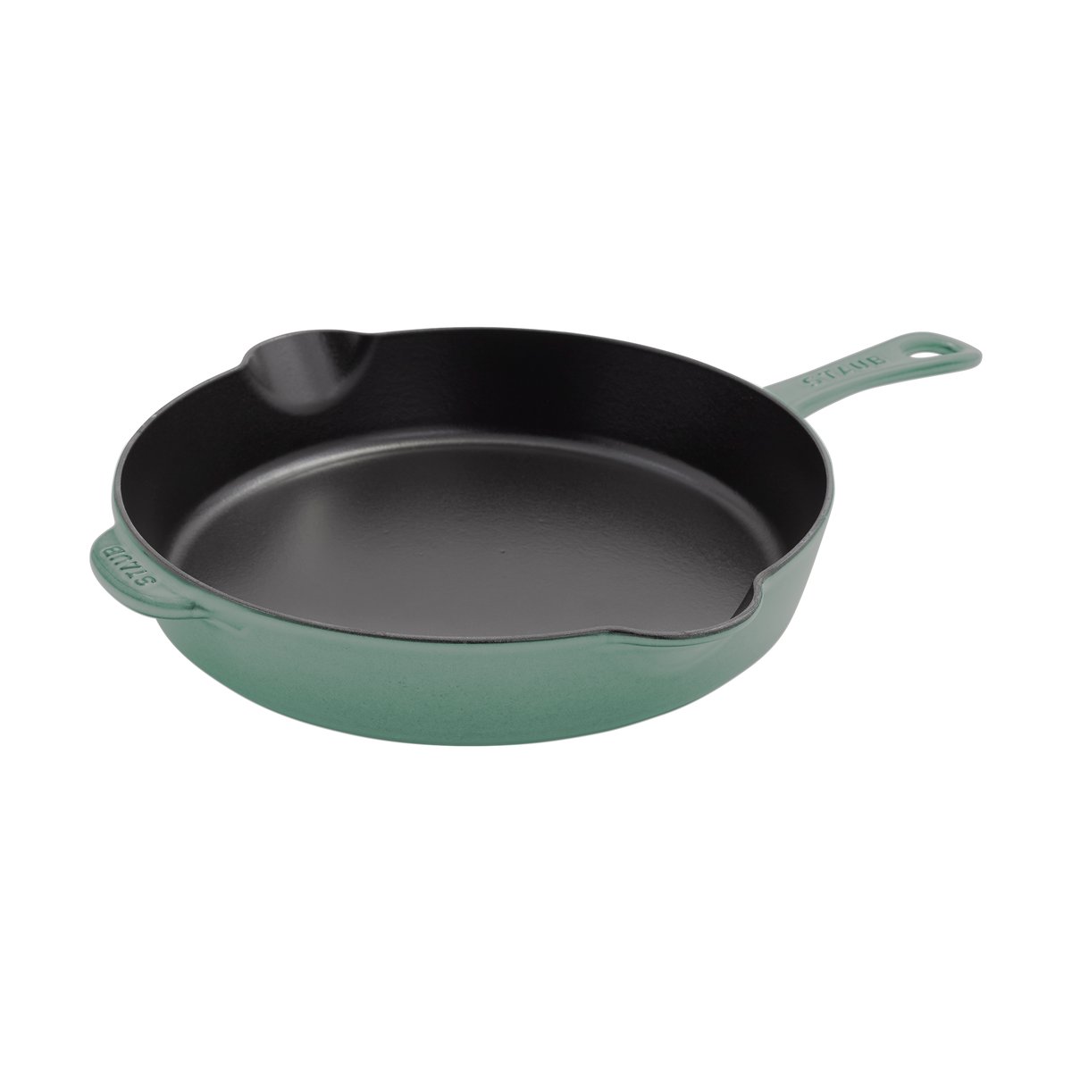 Staub frying pan cast iron with pouring lip o28 cm Eucalyptus wood