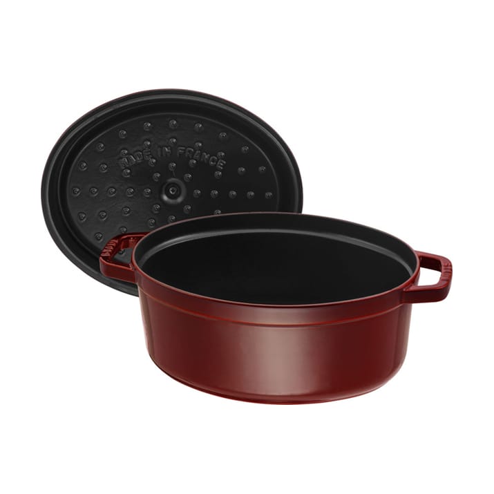 Staub La Cocotte oval cast iron pot 4.2 L, Grenadine red STAUB