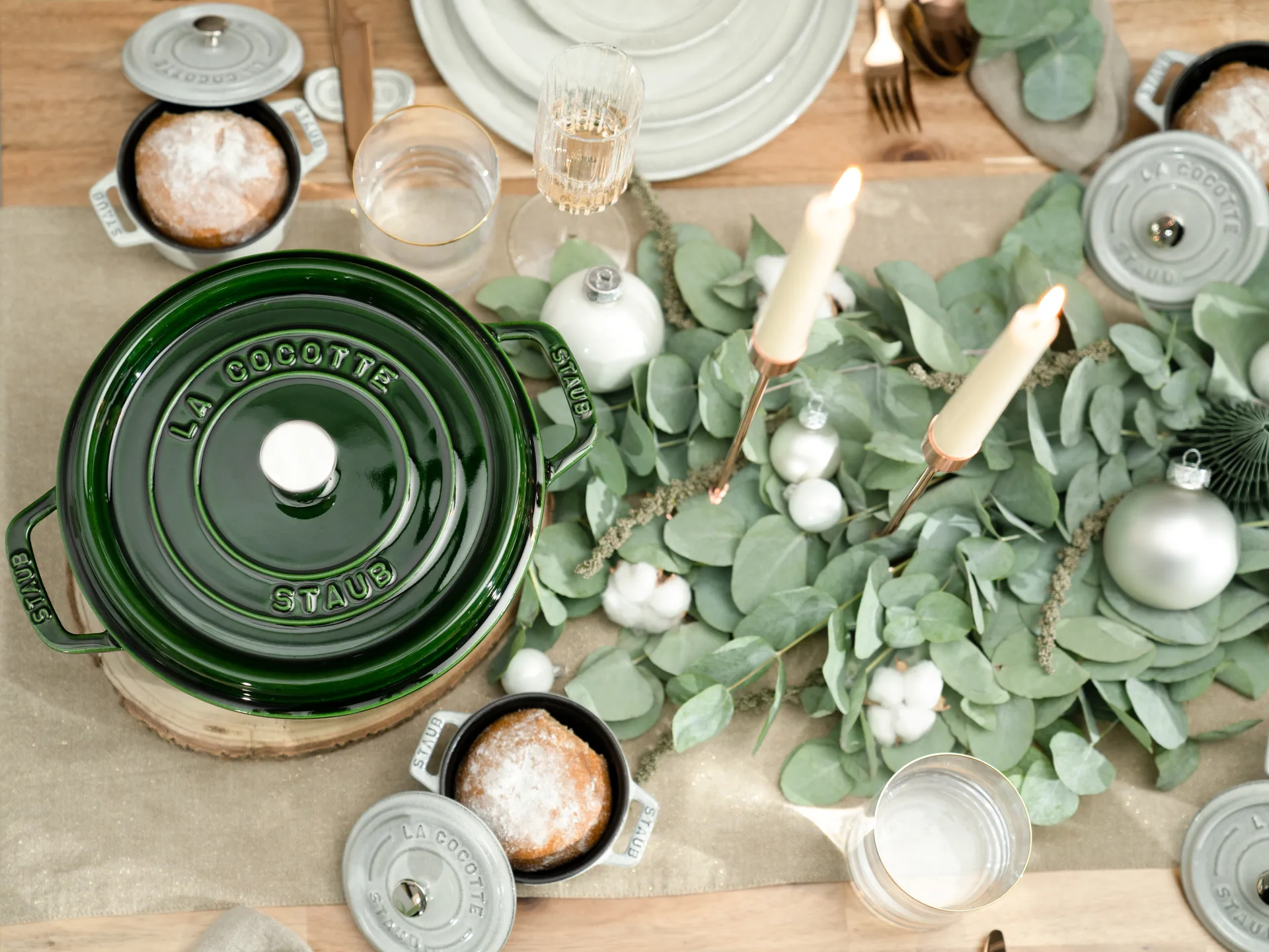 Staub La Cocotte round casserole cast iron 3.8 L, Basil green STAUB
