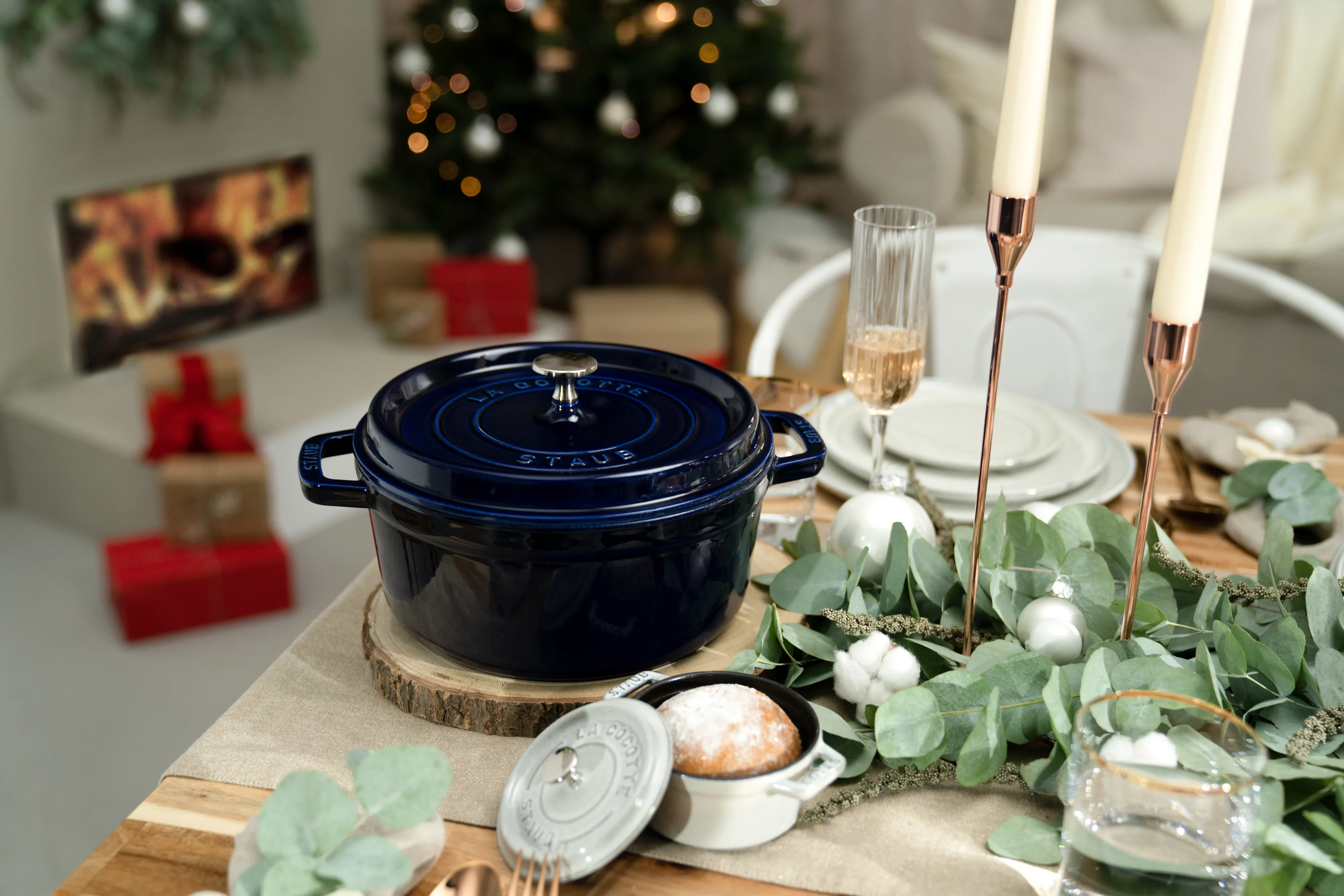 Staub La Cocotte round casserole cast iron 8.4 L from STAUB