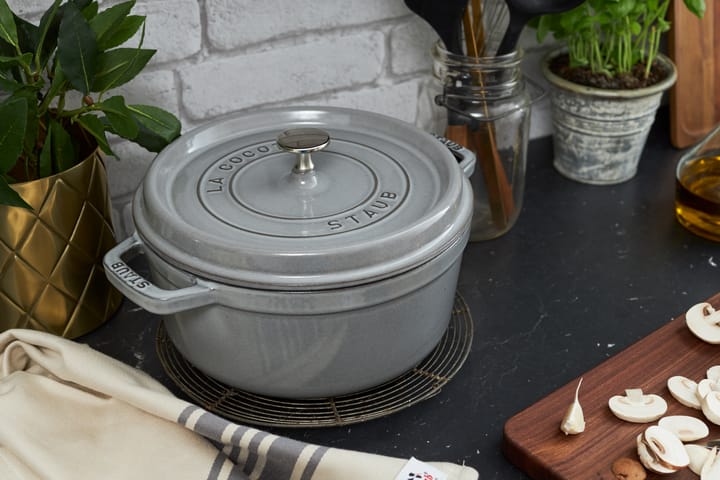 Staub La Cocotte round cast iron pot 2.2 L, Graphite gray STAUB