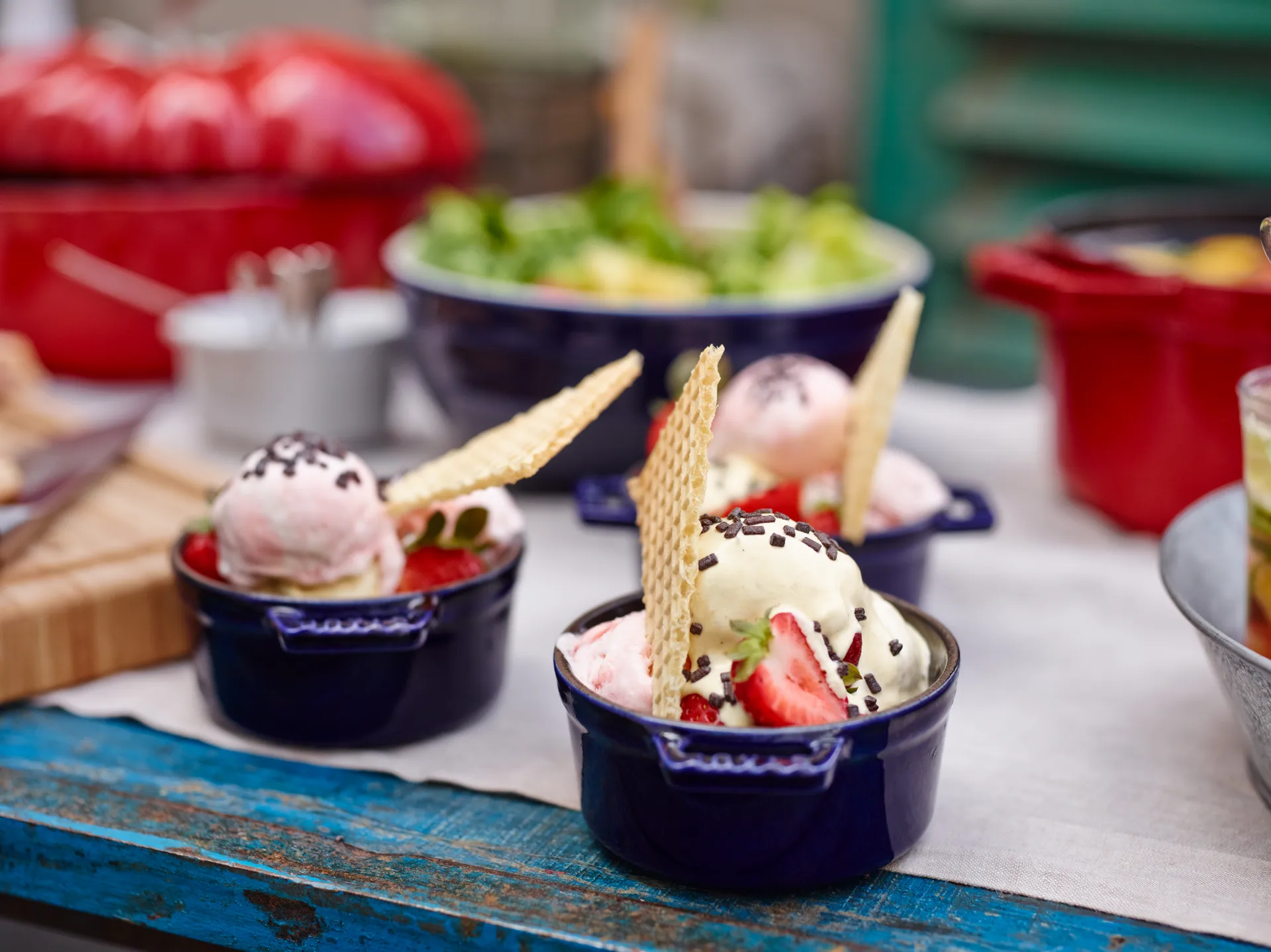 Staub La Cocotte round pot cast iron 0.25 L, Dark blue STAUB