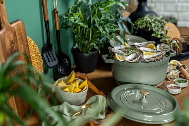 Staub La Cocotte round pot cast iron 0.25 L, Eucalyptus wood STAUB