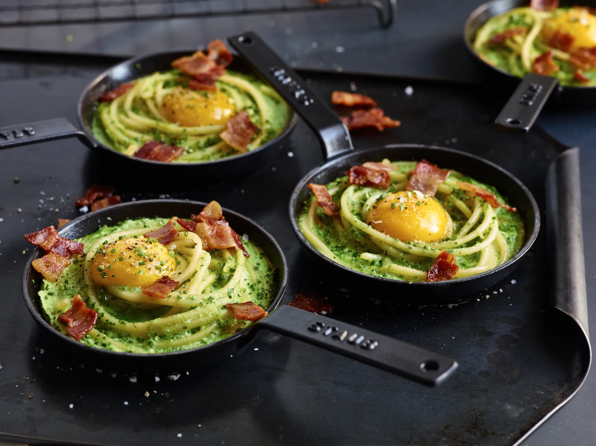 Staub mini frying pan cast iron 0.15 L, Black STAUB