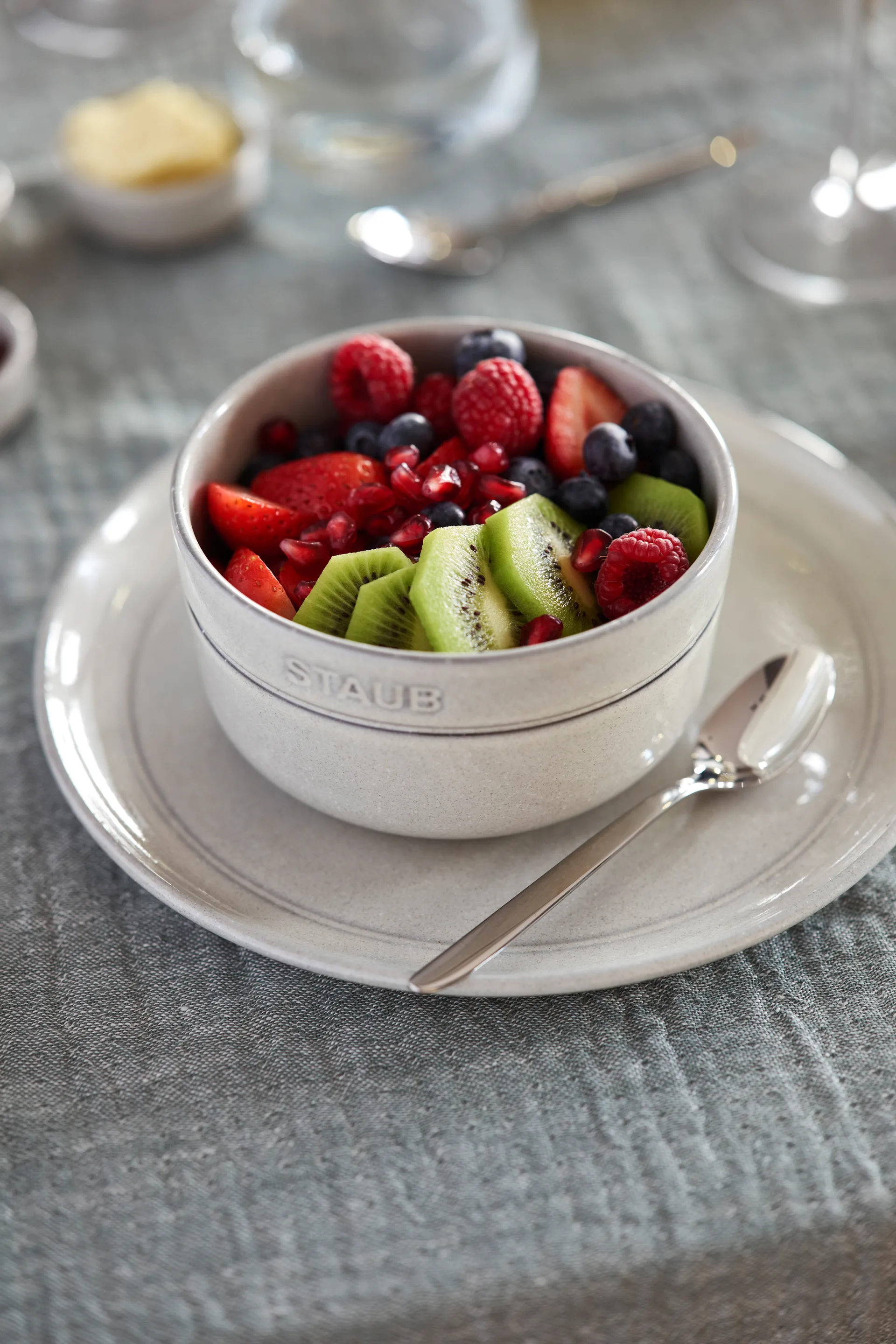 Staub New White Truffle plate, Ø20 cm STAUB