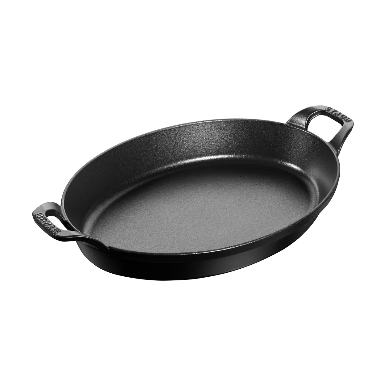 Staub oval cast iron baking dish 32 cm Black | Scandinavian Design | Oven dishes | Black