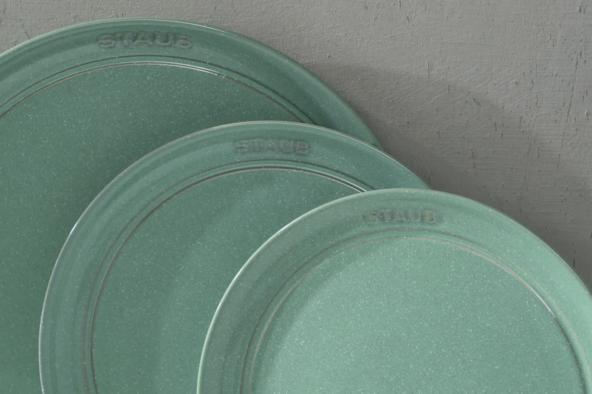 Staub plate Ø20 cm, Salvia STAUB