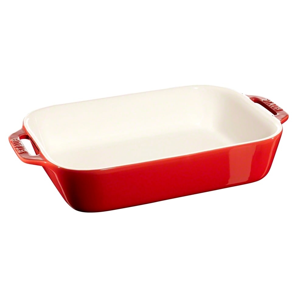 Staub rectangular oven dish 27 x 20 cm red | Scandinavian Design | Oven dishes | Red