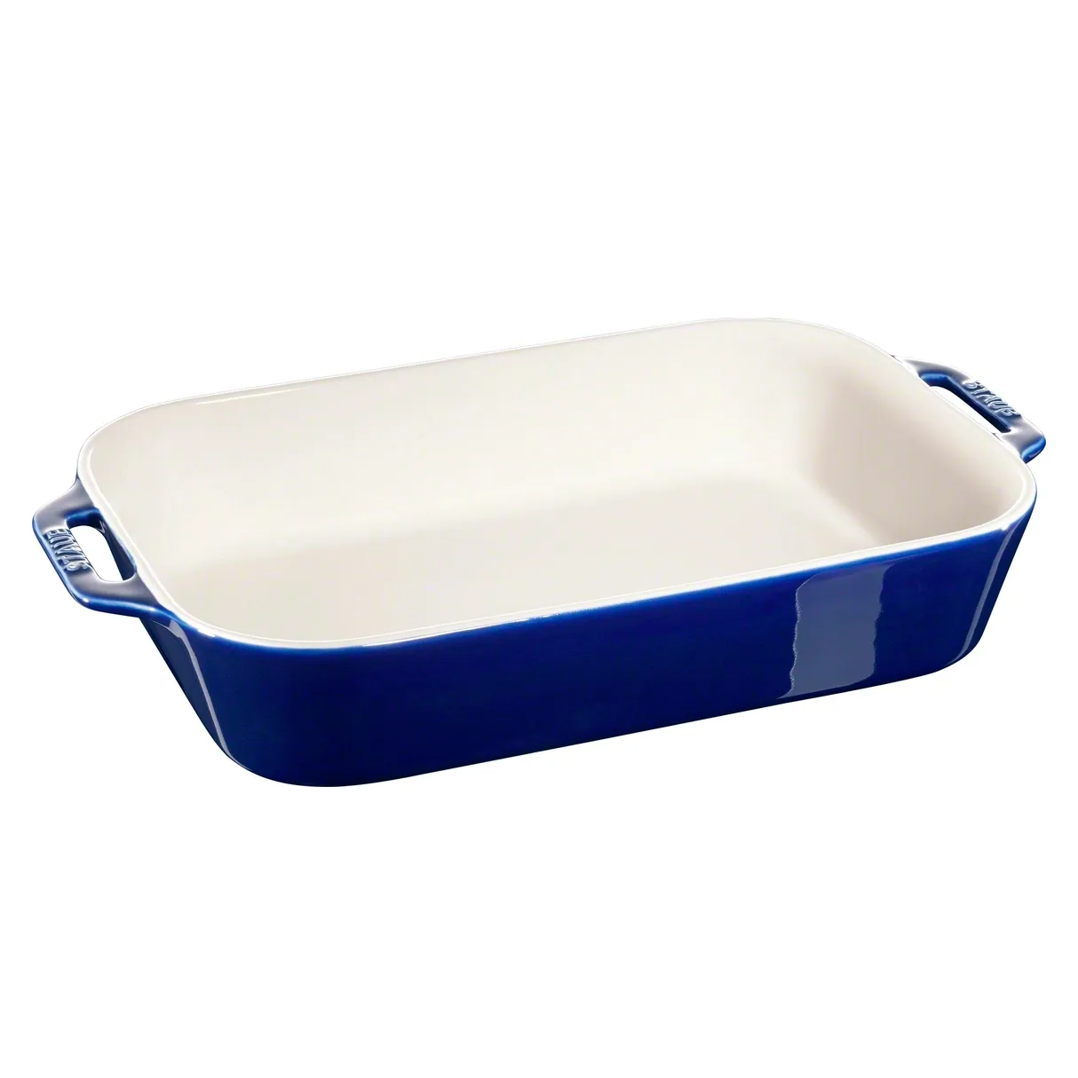 blue and white oven dish
