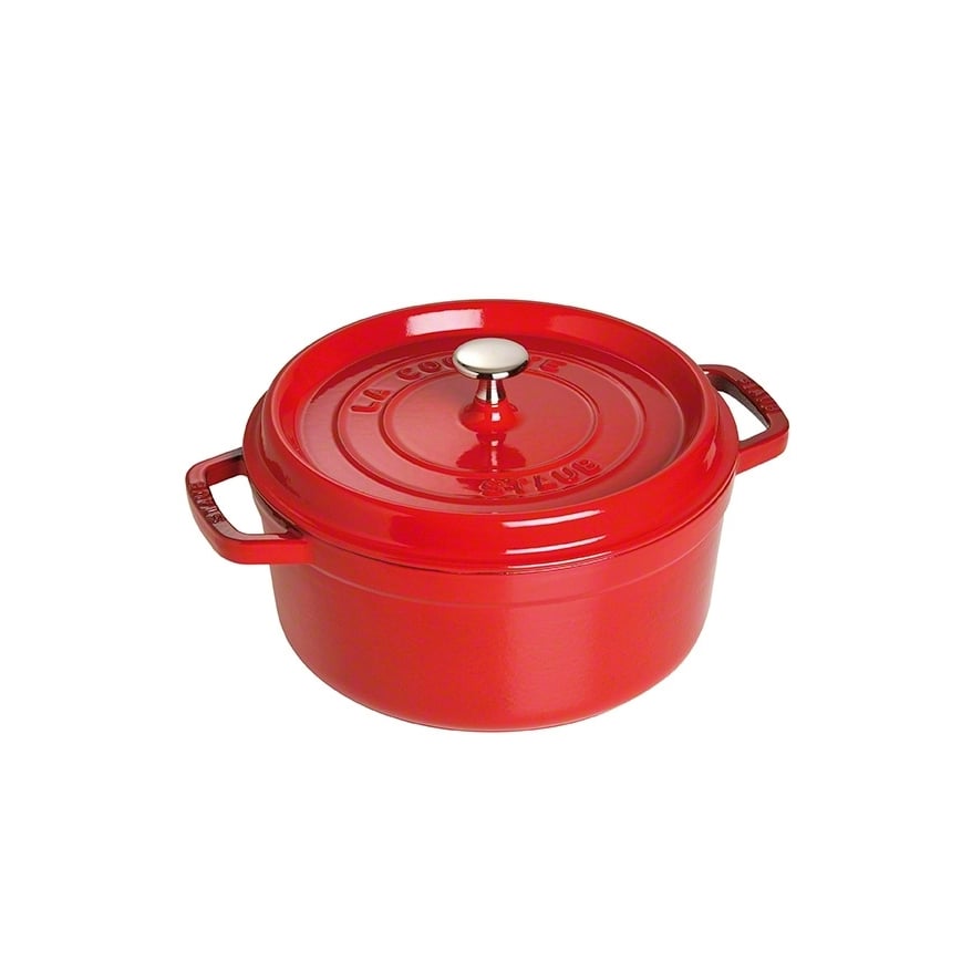 Staub round casserole dish 3.8 l red | Scandinavian Design | Cooking pots & Casserole dishes | Red